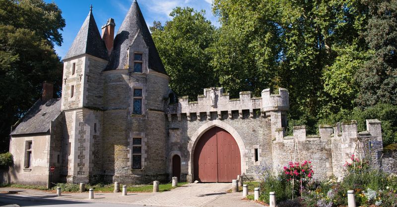 Château Dessin : Art Déco Tutoriel 2026