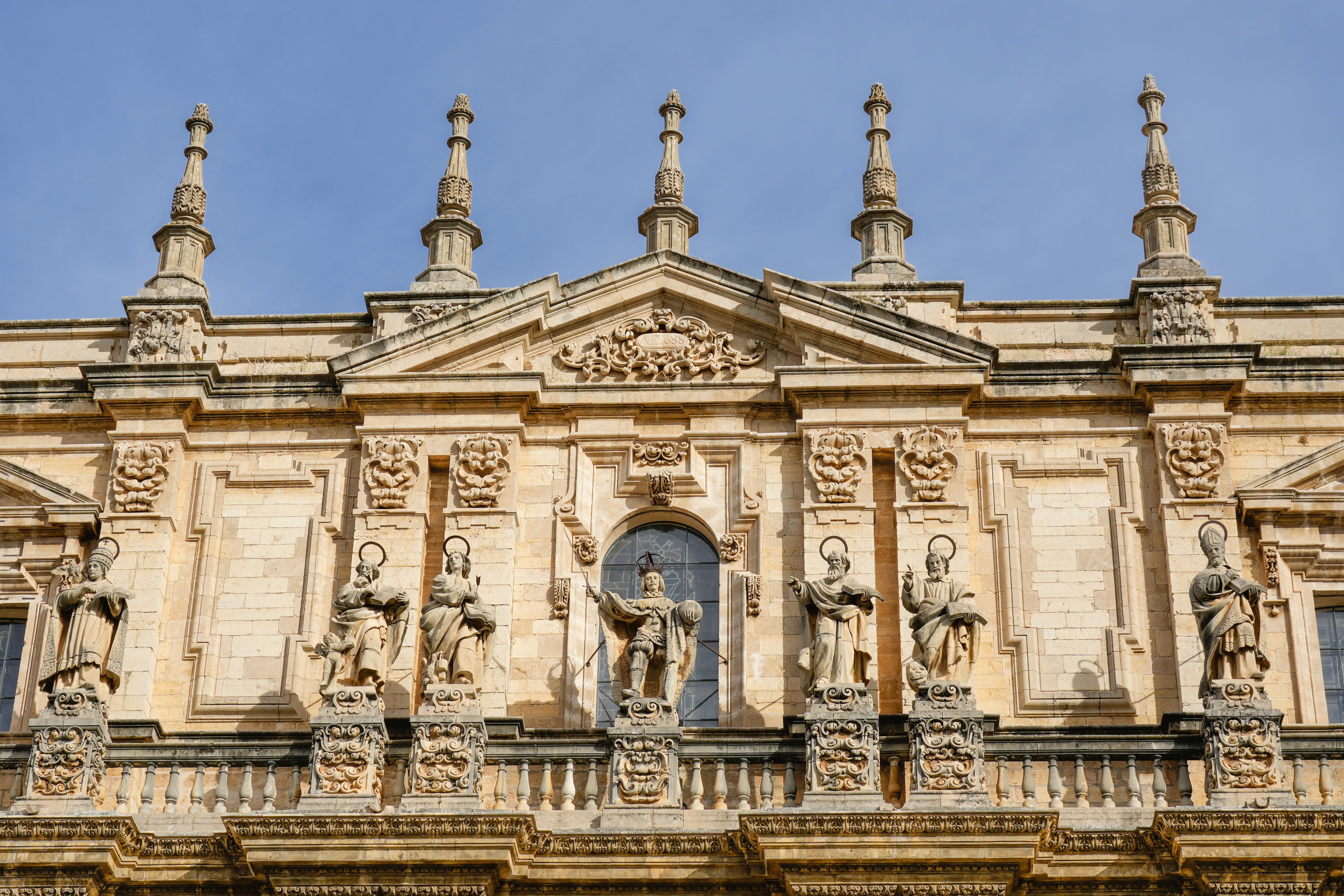 Renaissance Facade with Statues in Jaén, Spain · Free Stock Photo