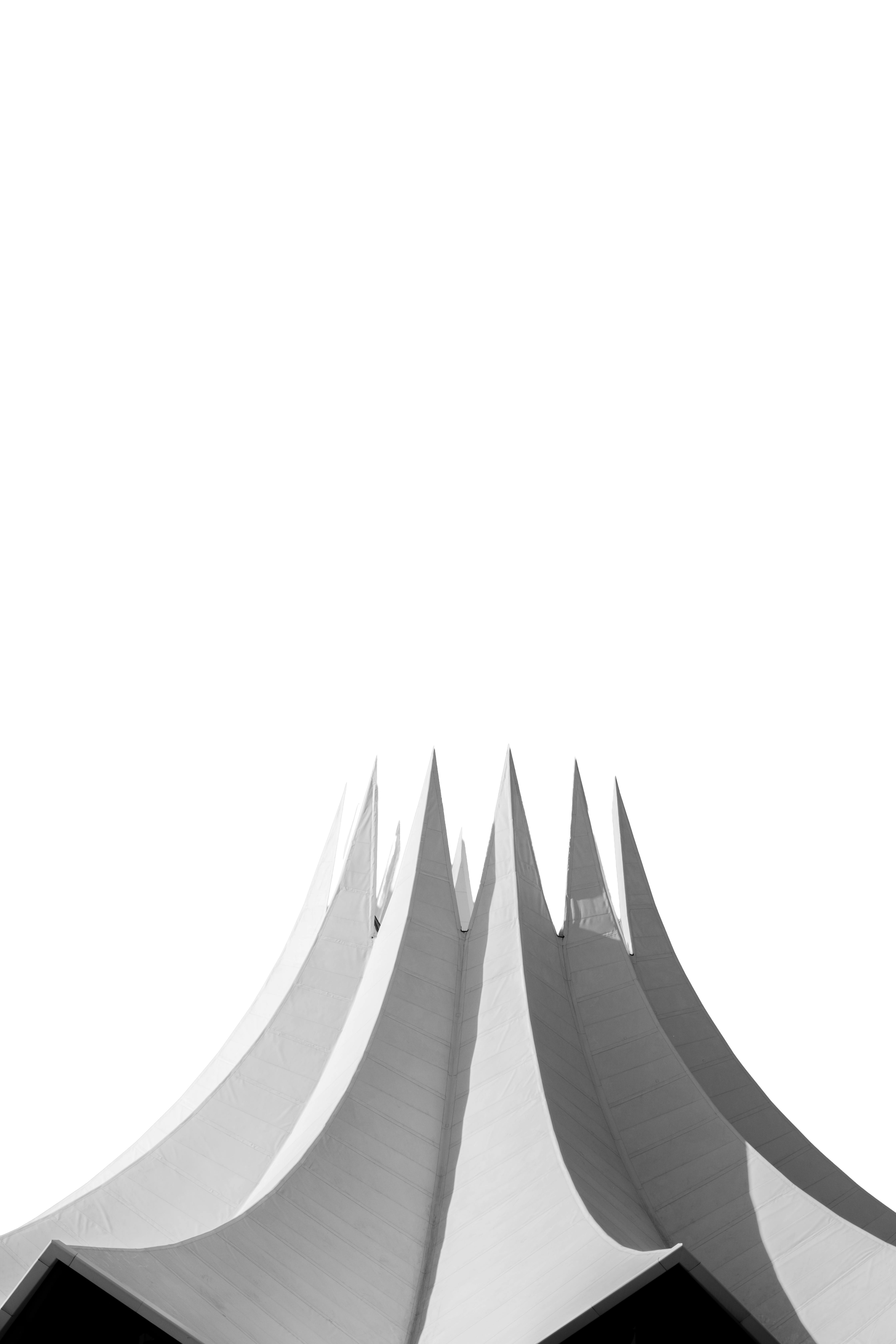 gratis Opvallende zwart-witfoto van iconische Berlijnse architectuur in minimalistische stijl. Stockfoto