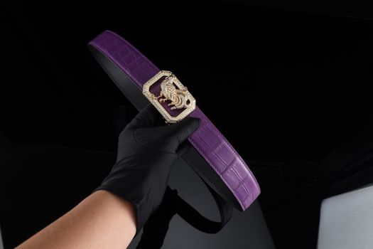 Elegant purple alligator leather belt with a striking scorpion buckle, ideal for fashion-forward gifts.