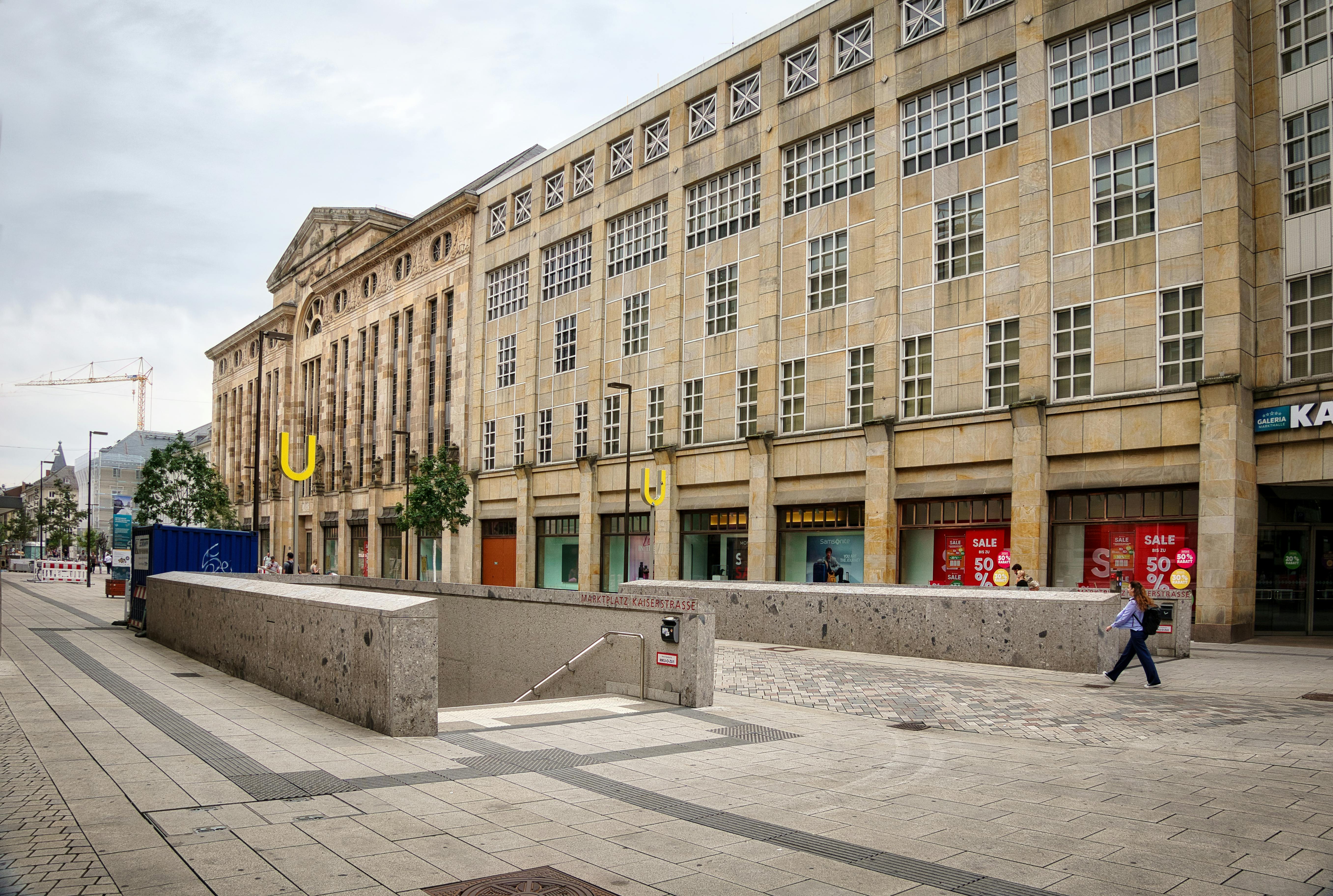 AI 챗봇과 인간의 대화 시뮬레이션