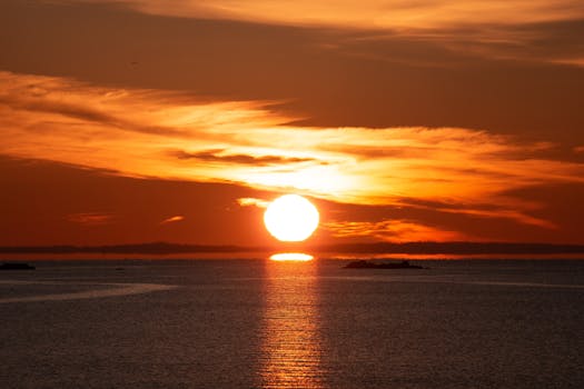 Beautiful winter sunrise captured over the calm waters at Stamford, Connecticut.