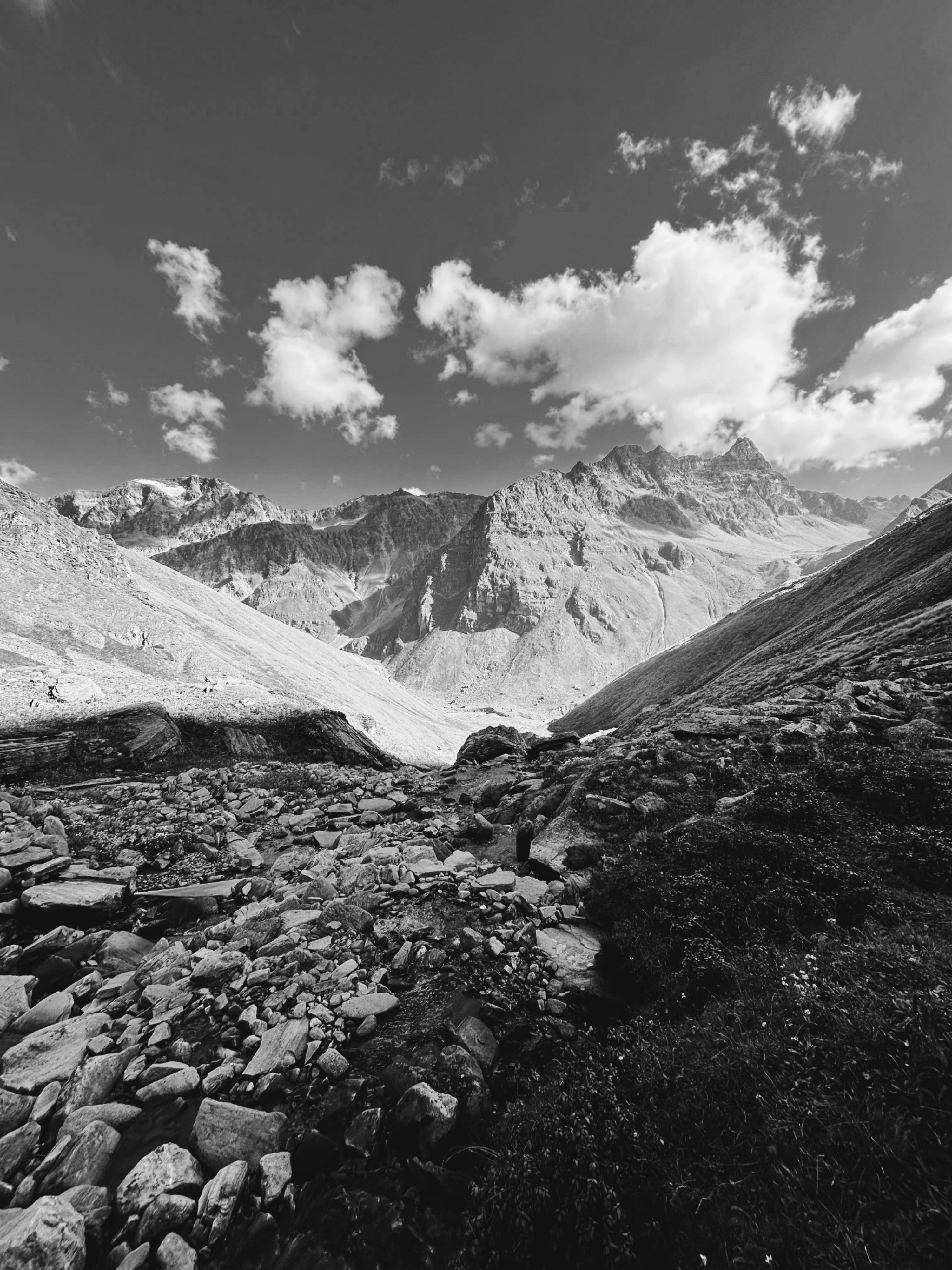 Dramatic Black and White Mountain Landscape · Free Stock Photo
