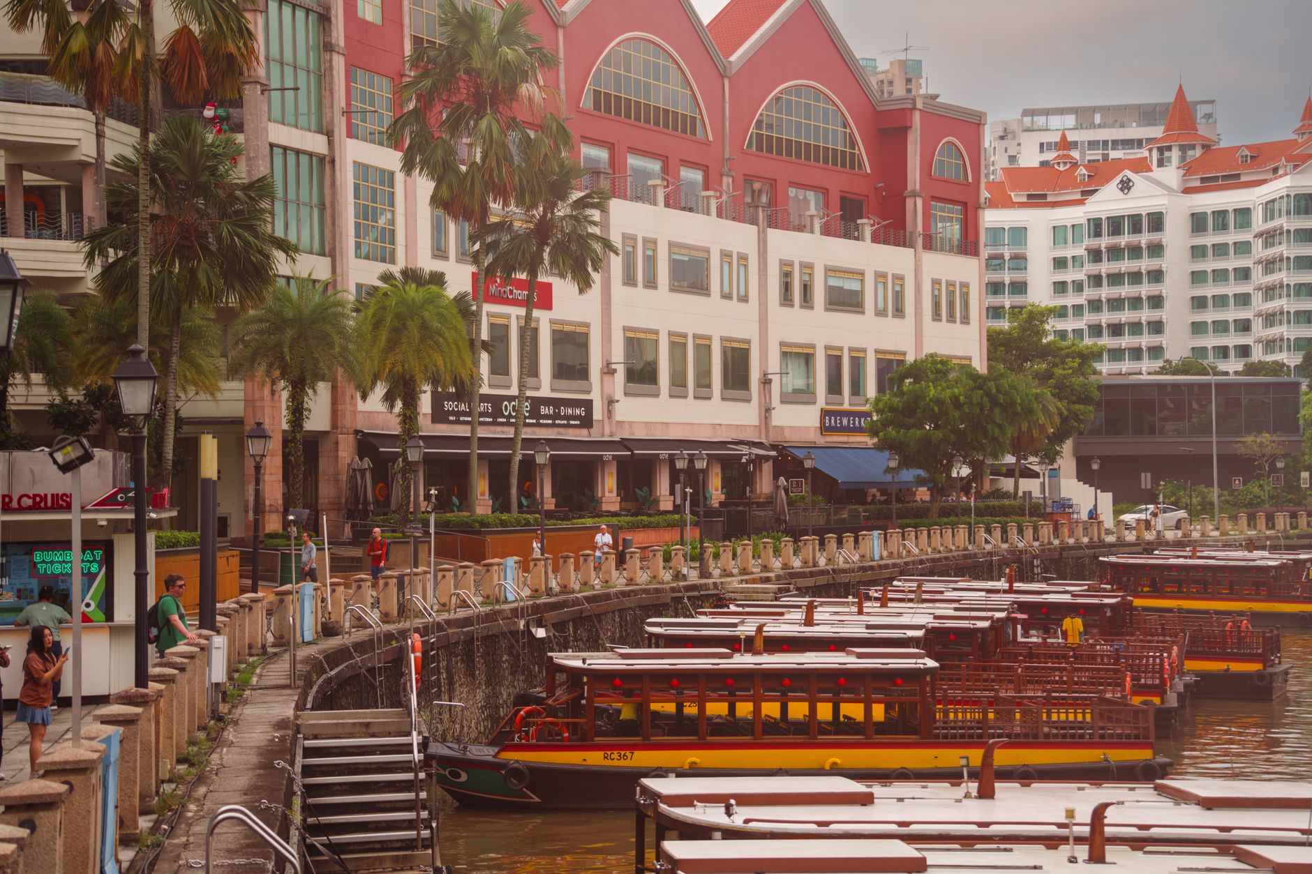 Mengenal Clarke Quay, Singapore: Panduan Lengkap Wisata Kota, Nightlife, dan Kuliner di Asia