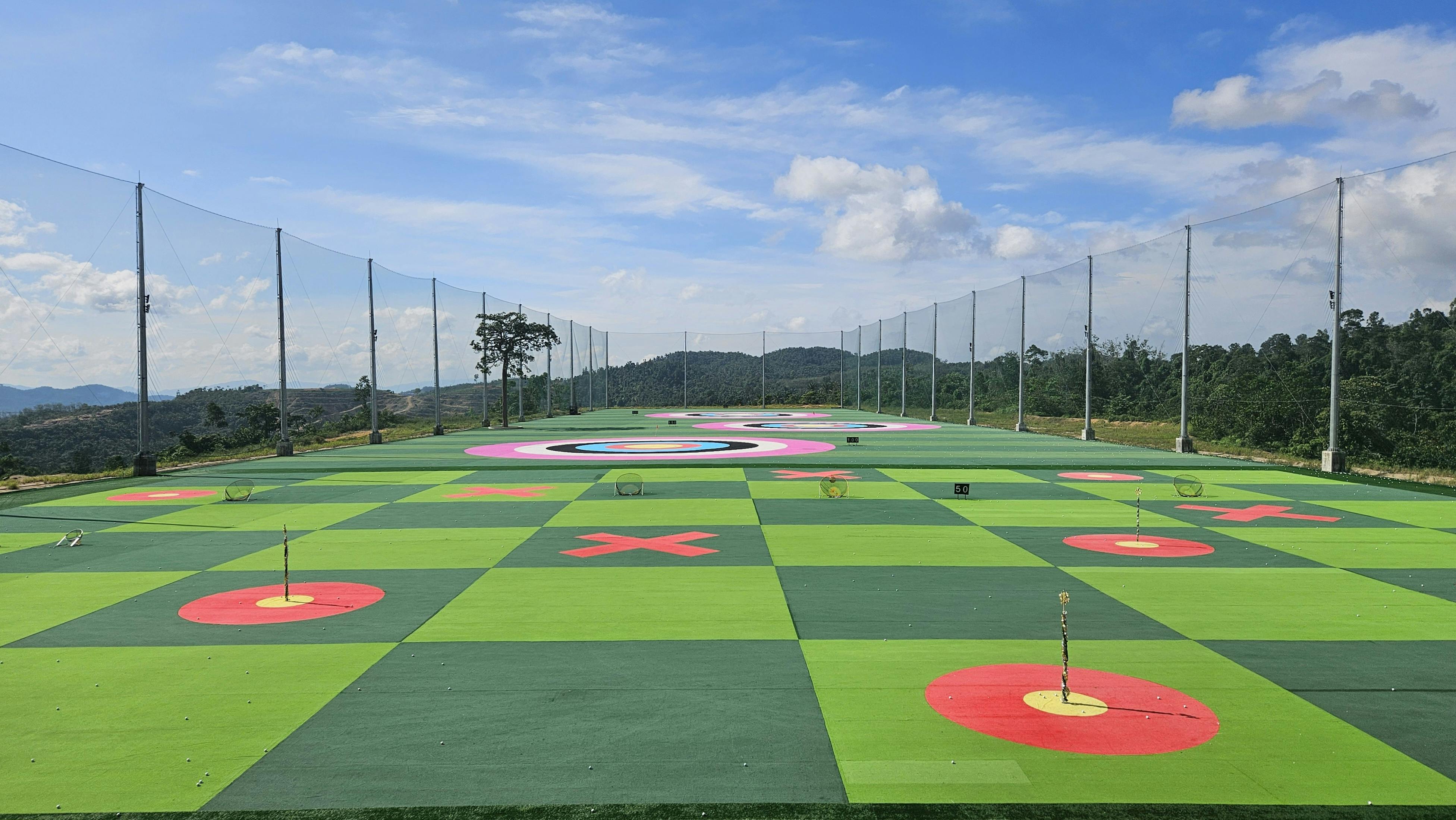 Green de golf avec bunker