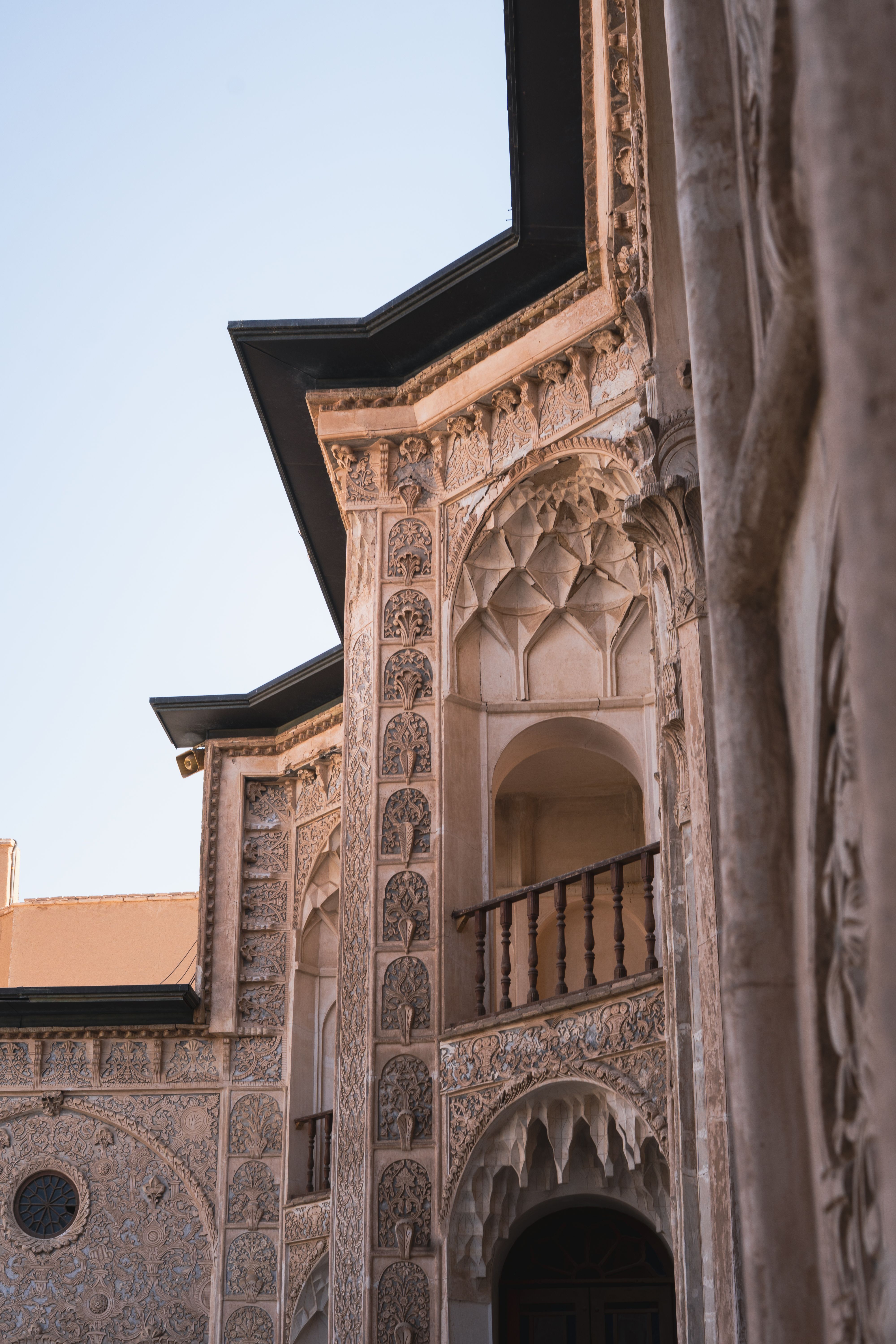 Intricate Persian Architectural Details in Iran · Free Stock Photo