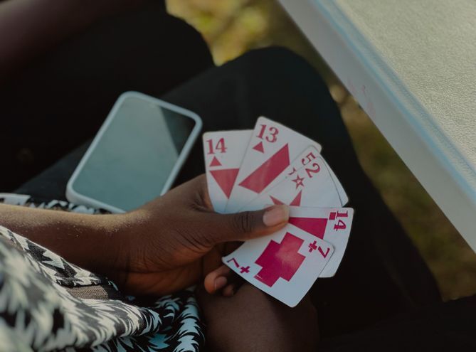 Online Casino: Spielautomaten und Live-Spiele im Überblick