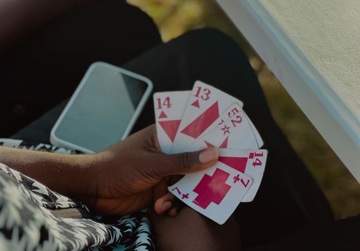 Online Casino: Spielautomaten und Live-Spiele im Überblick