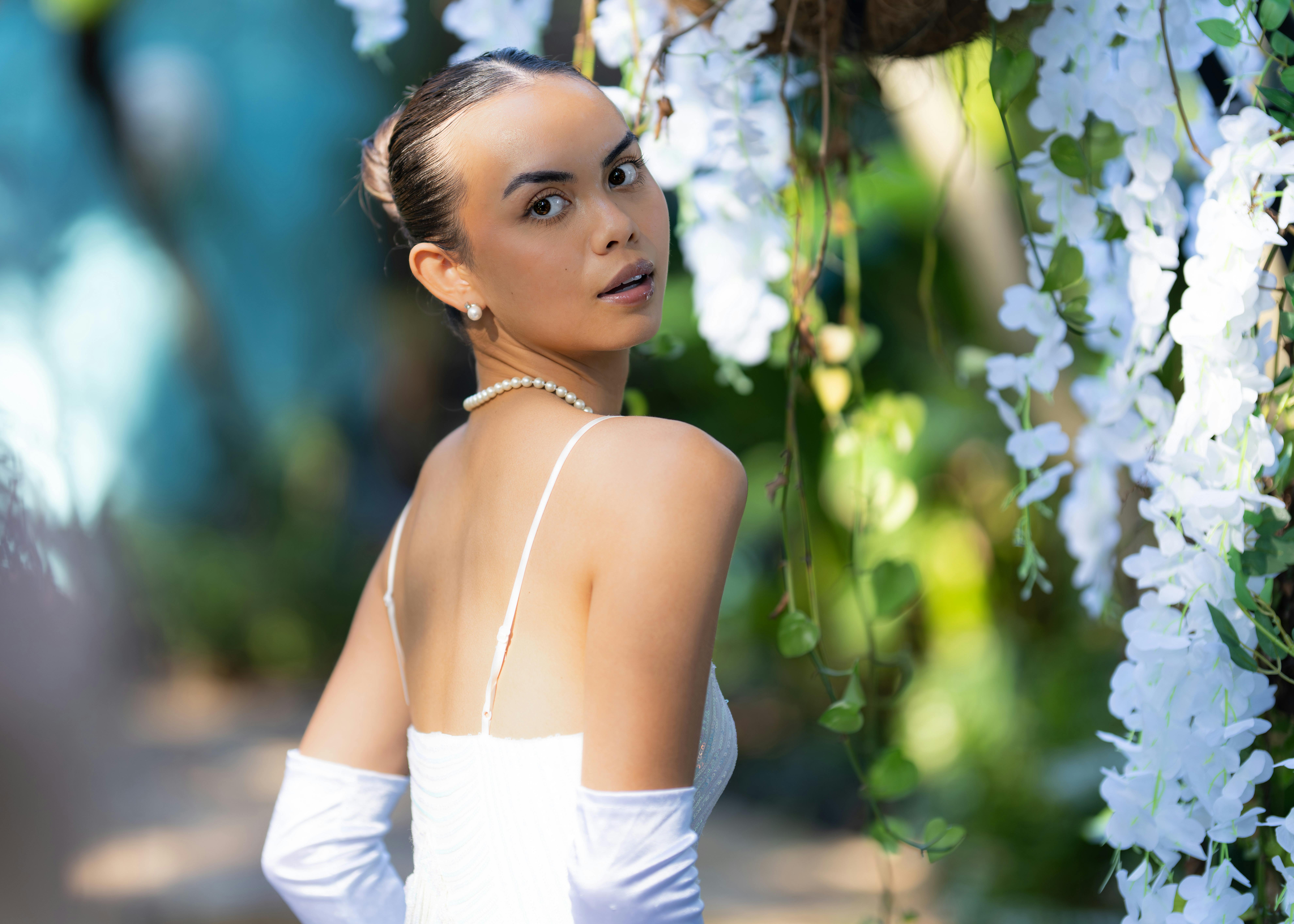 Abstract image depicting a complex database modeling structure