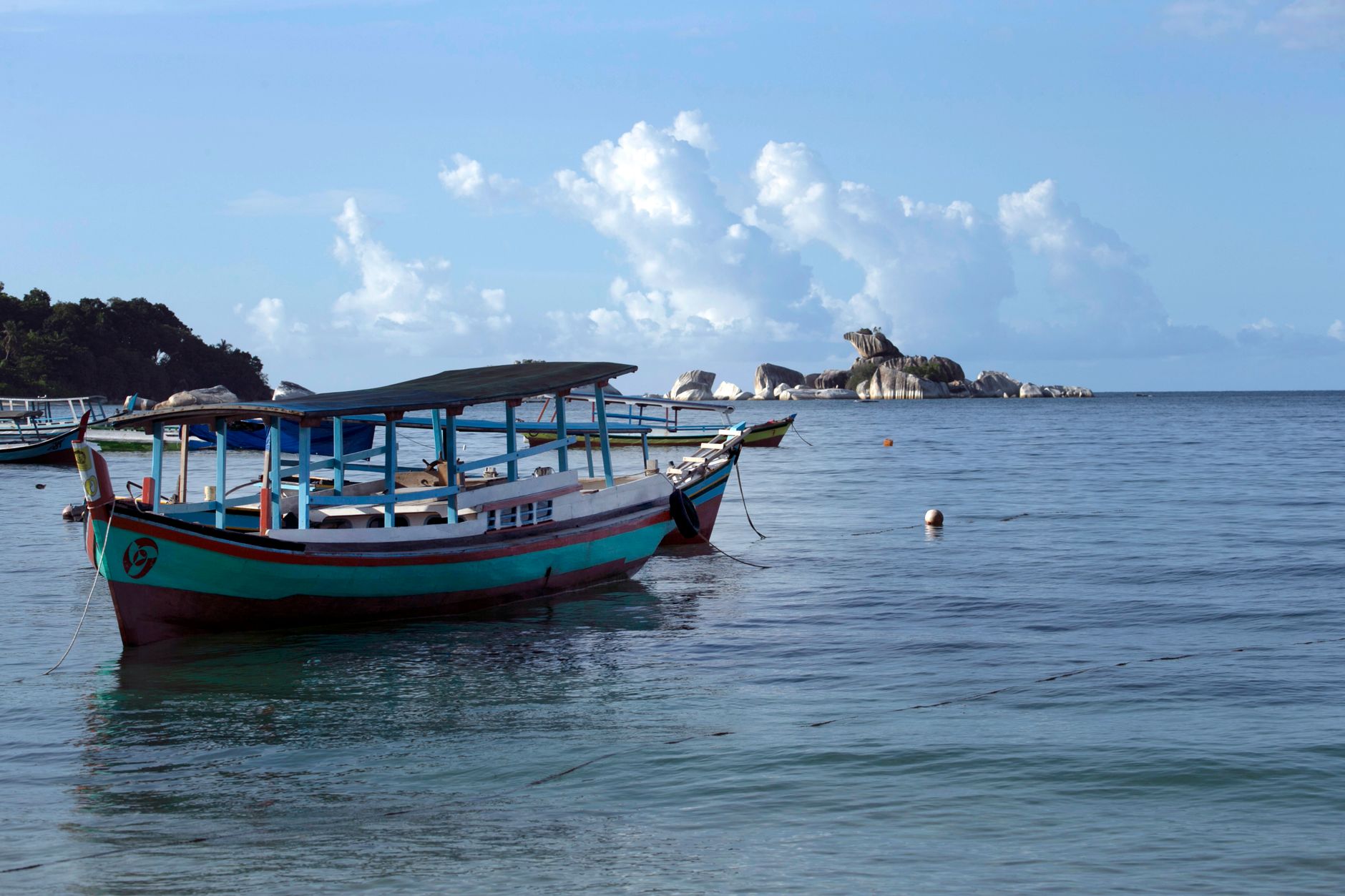 Pantai Tanjung Tinggi Belitung: Permata Laskar Pelangi yang Wajib Dikunjungi