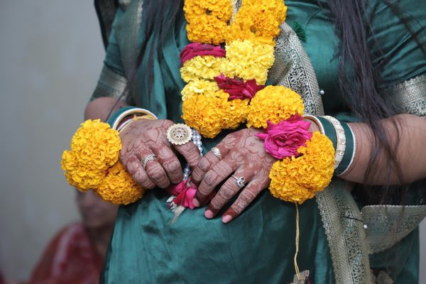 Indian wedding floral and jewellery detail
