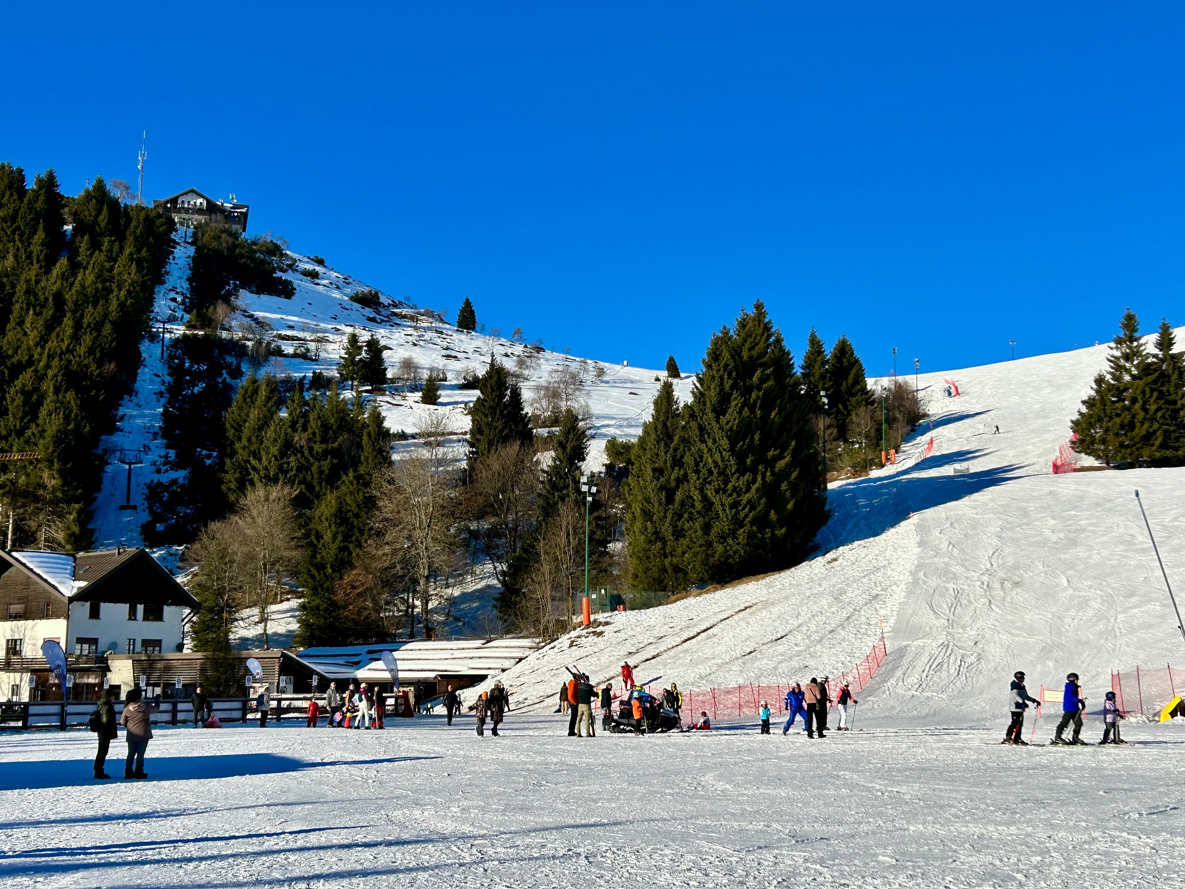 Crystal Ski Holidays - The Ultimate Guide to Affordable Family Ski Breaks