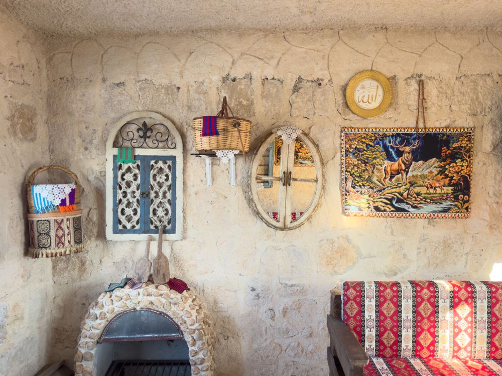 Cozy Rustic Turkish Interior with Traditional Decor · Free Stock Photo