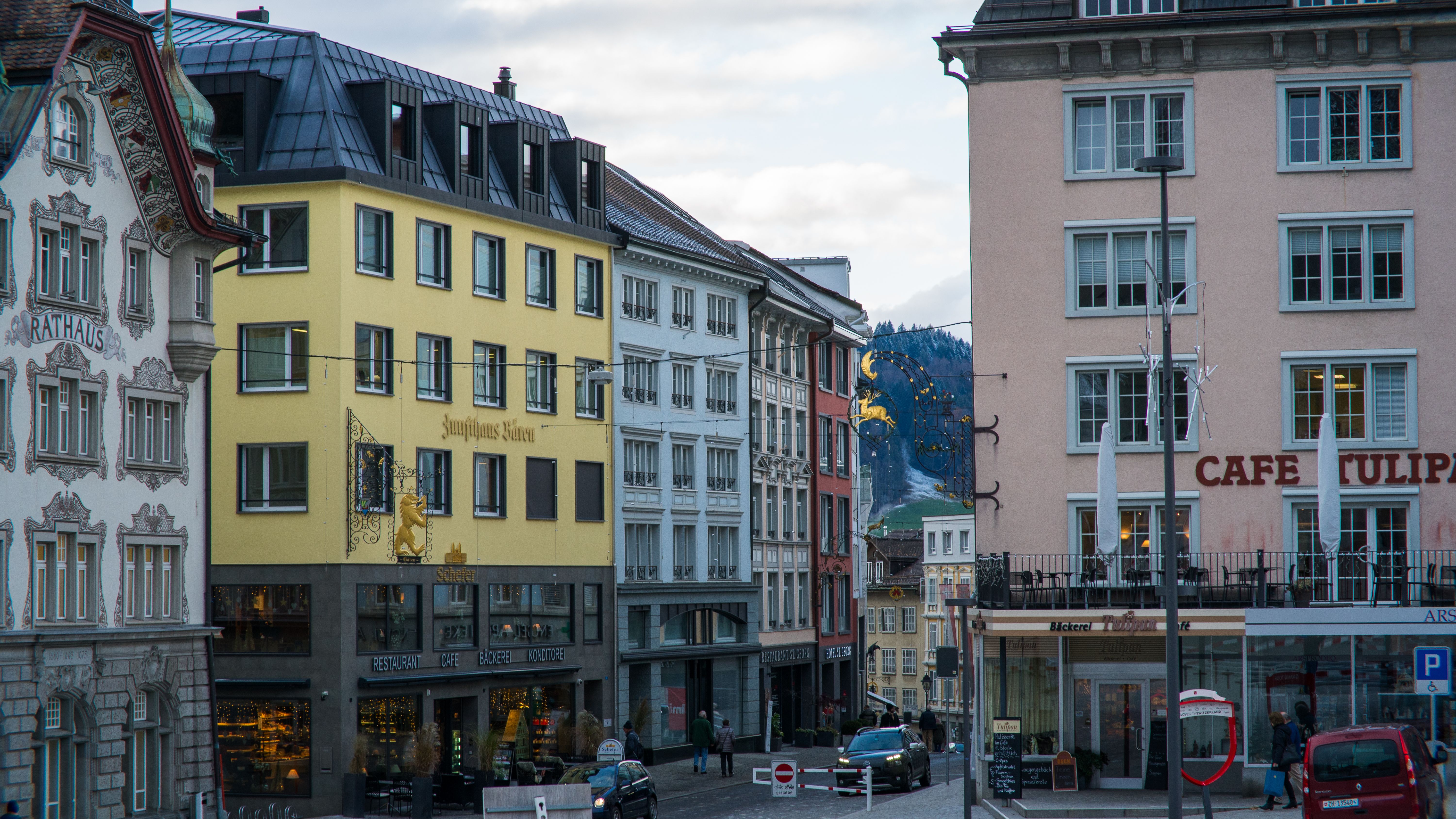 Charming European Street with Colorful Buildings · Free Stock Photo