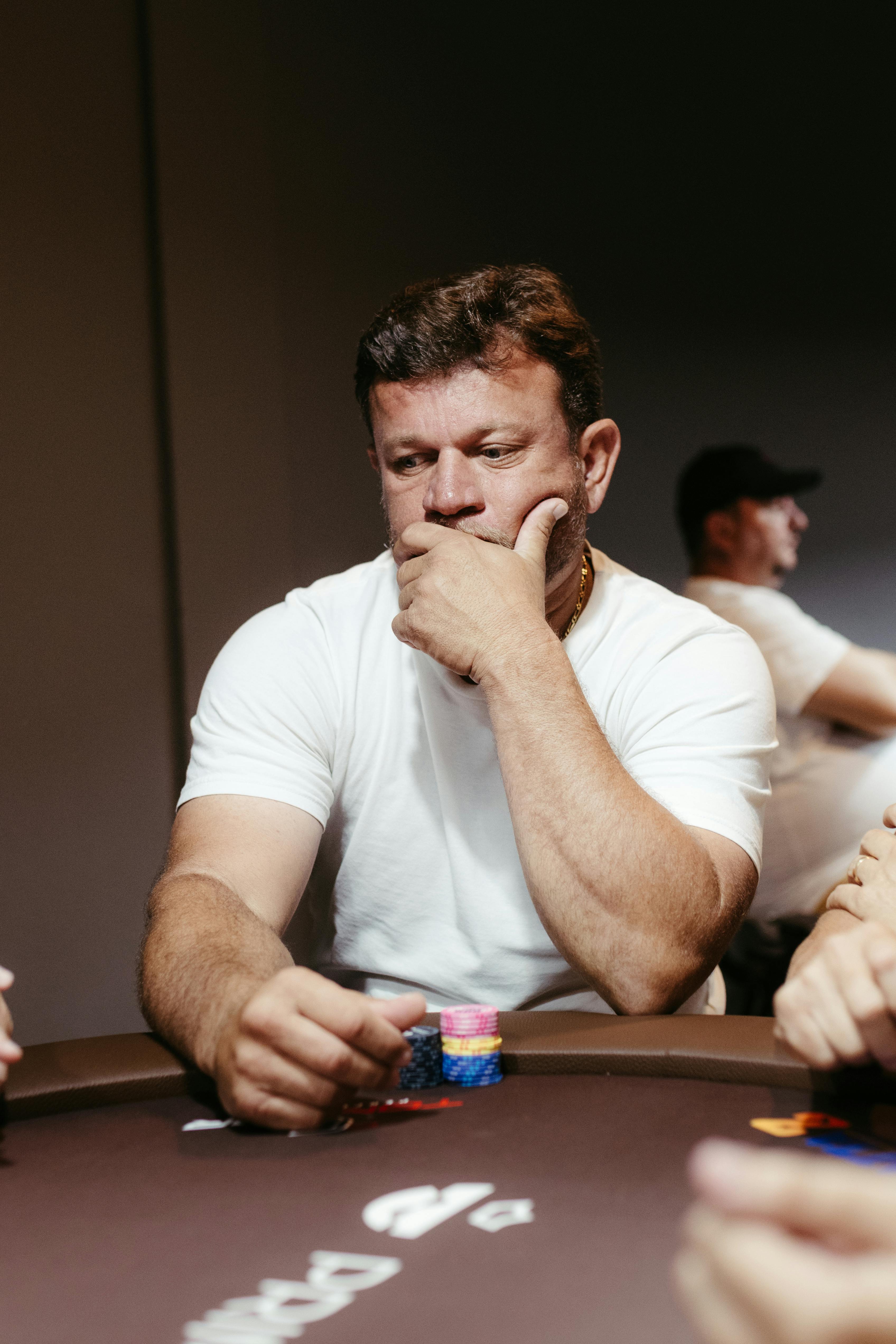 Facebook - Texas HoldEm Poker