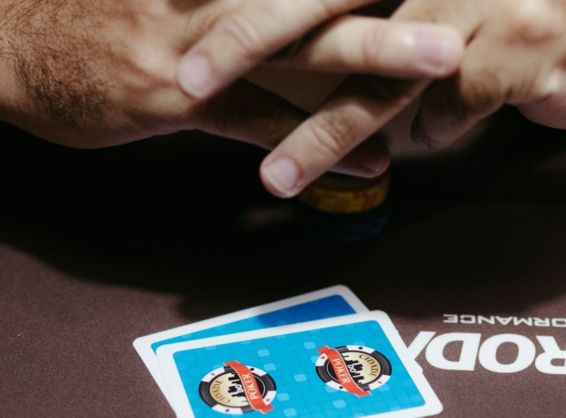 Online Casino: Spielautomaten und Live-Spiele im Überblick