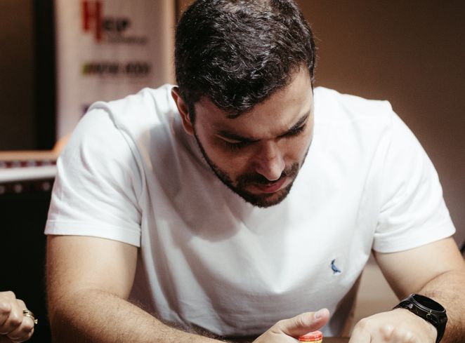 Online Casino: Spielautomaten und Live-Spiele im Überblick