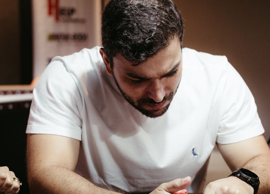 Online Casino: Spielautomaten und Live-Spiele im Überblick