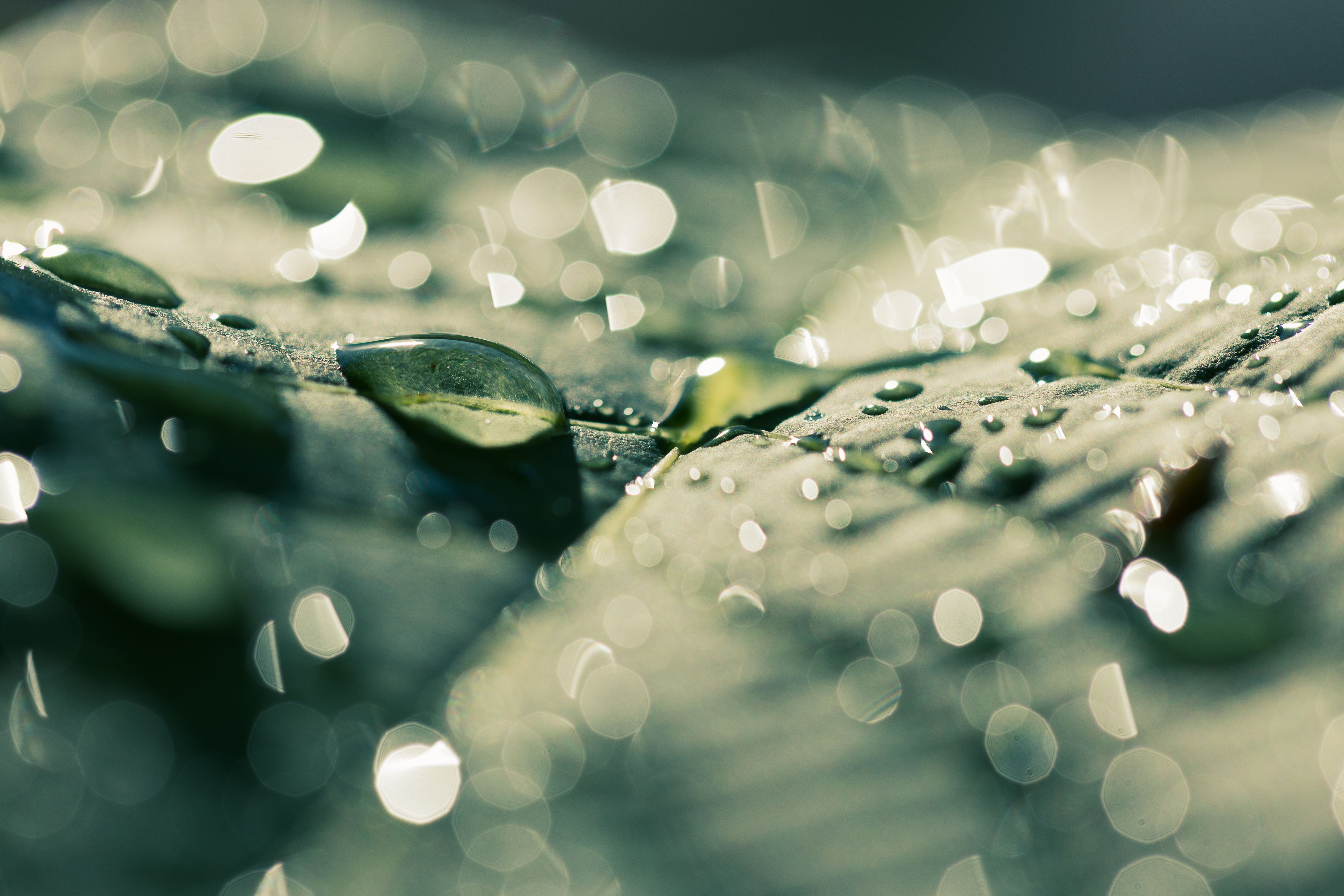 Electrically charged raindrops could be corroding metal with protective coatings