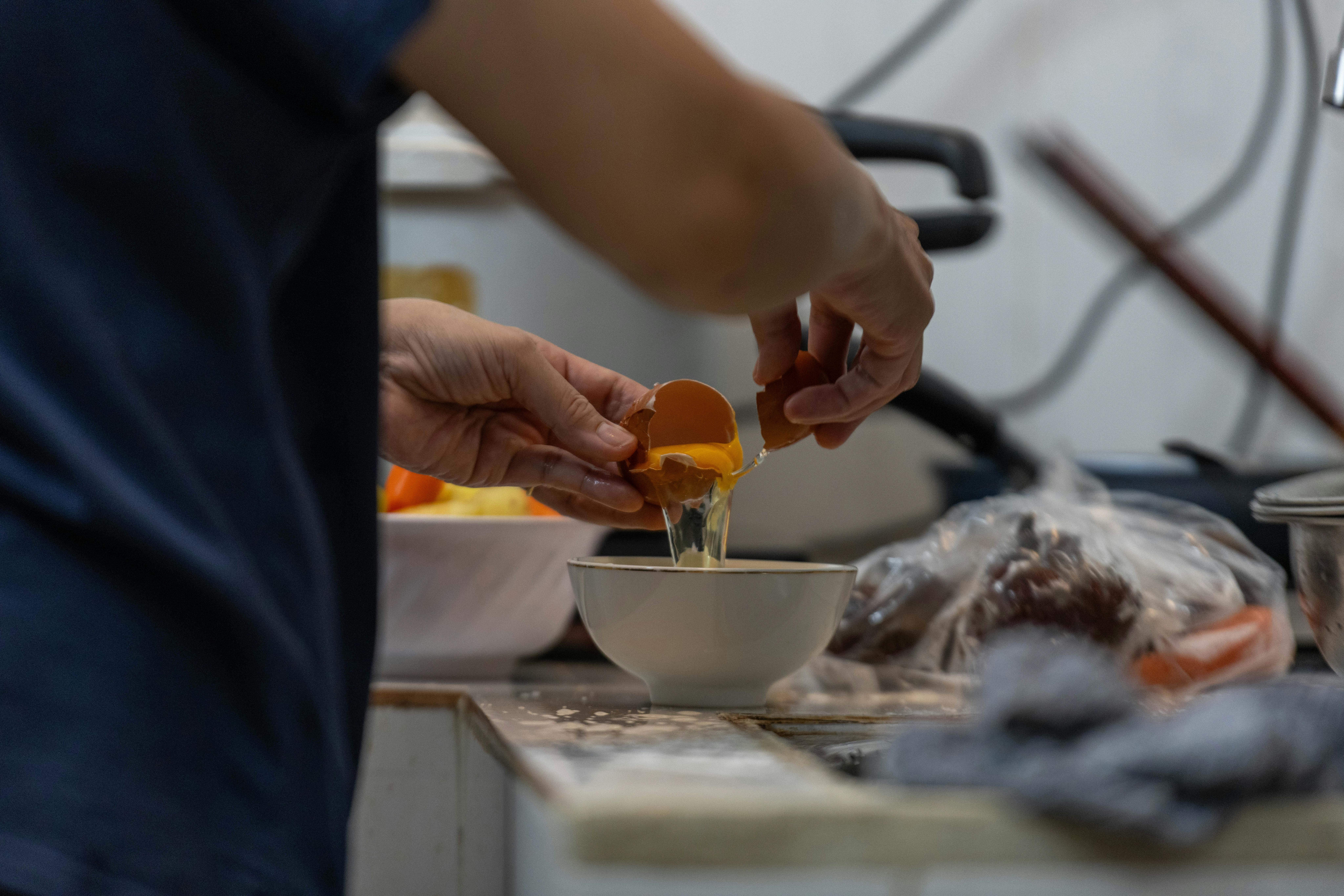 10 kitchen hacks every cook should know — Photo by Quang Vuong on Pexels