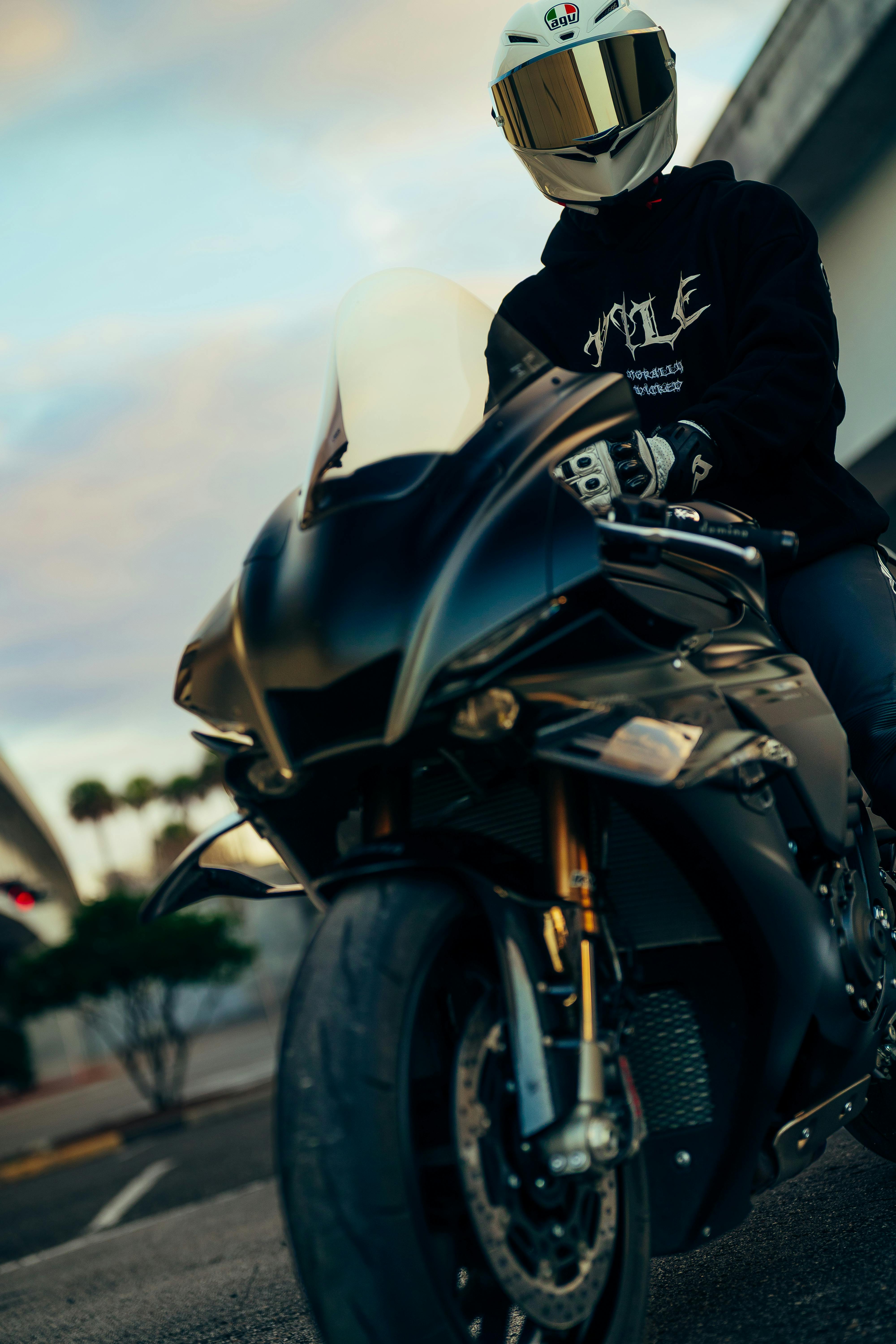 Gratis arkivbilde med aerodynamisk, beskyttelsesutstyr, bevegelse Arkivbilde