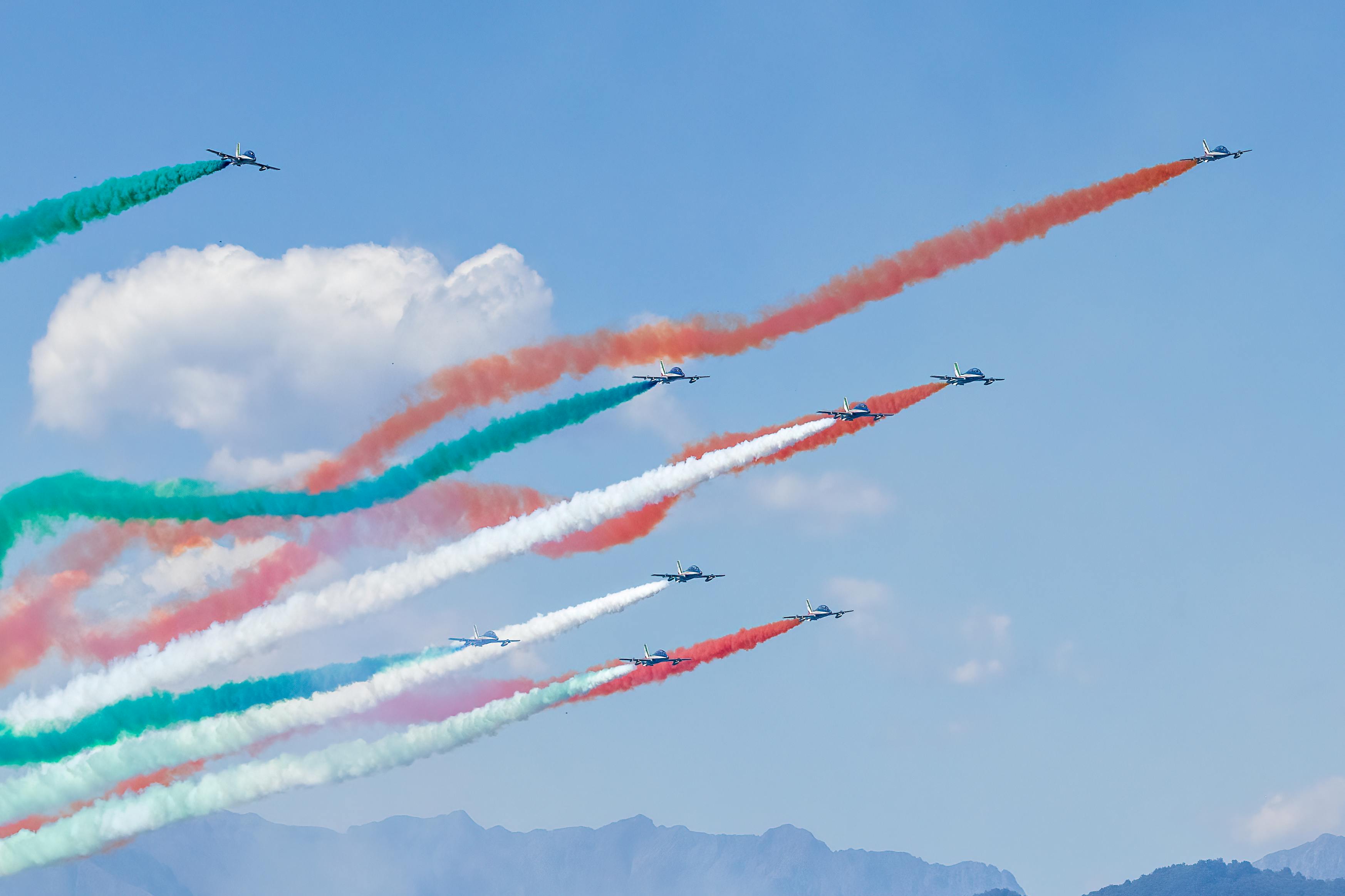 休士頓僑界元旦升旗 蕭伊芳強調國防韌性