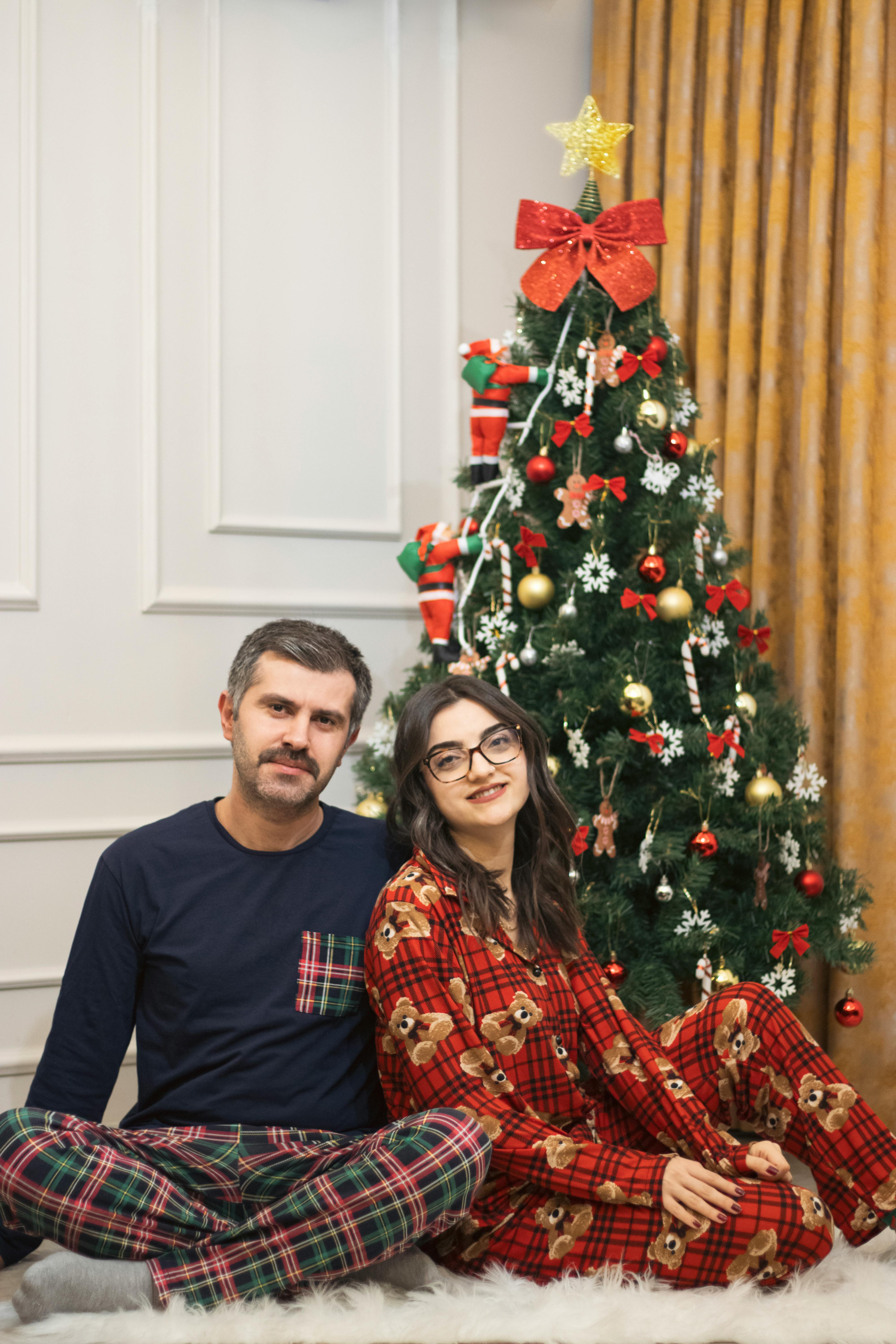 free-photo-of-festive-couple-sitting-by-