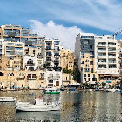 Córdoba and Mendoza