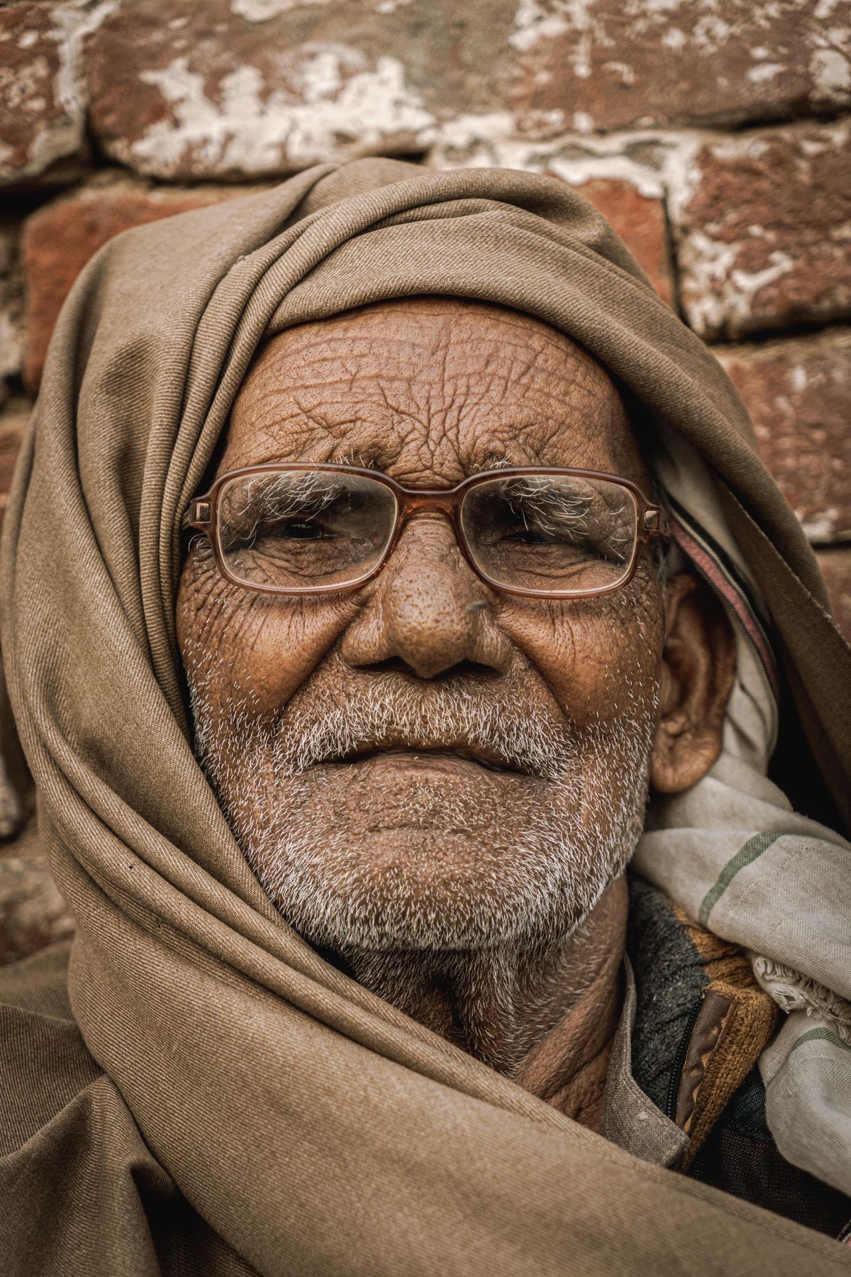 Elderly Man in Traditional Indian Attire · Free Stock Photo