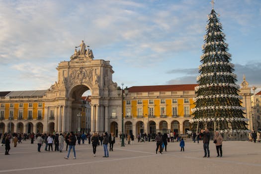 World map highlighting regions with various travel advisory levels in 2025