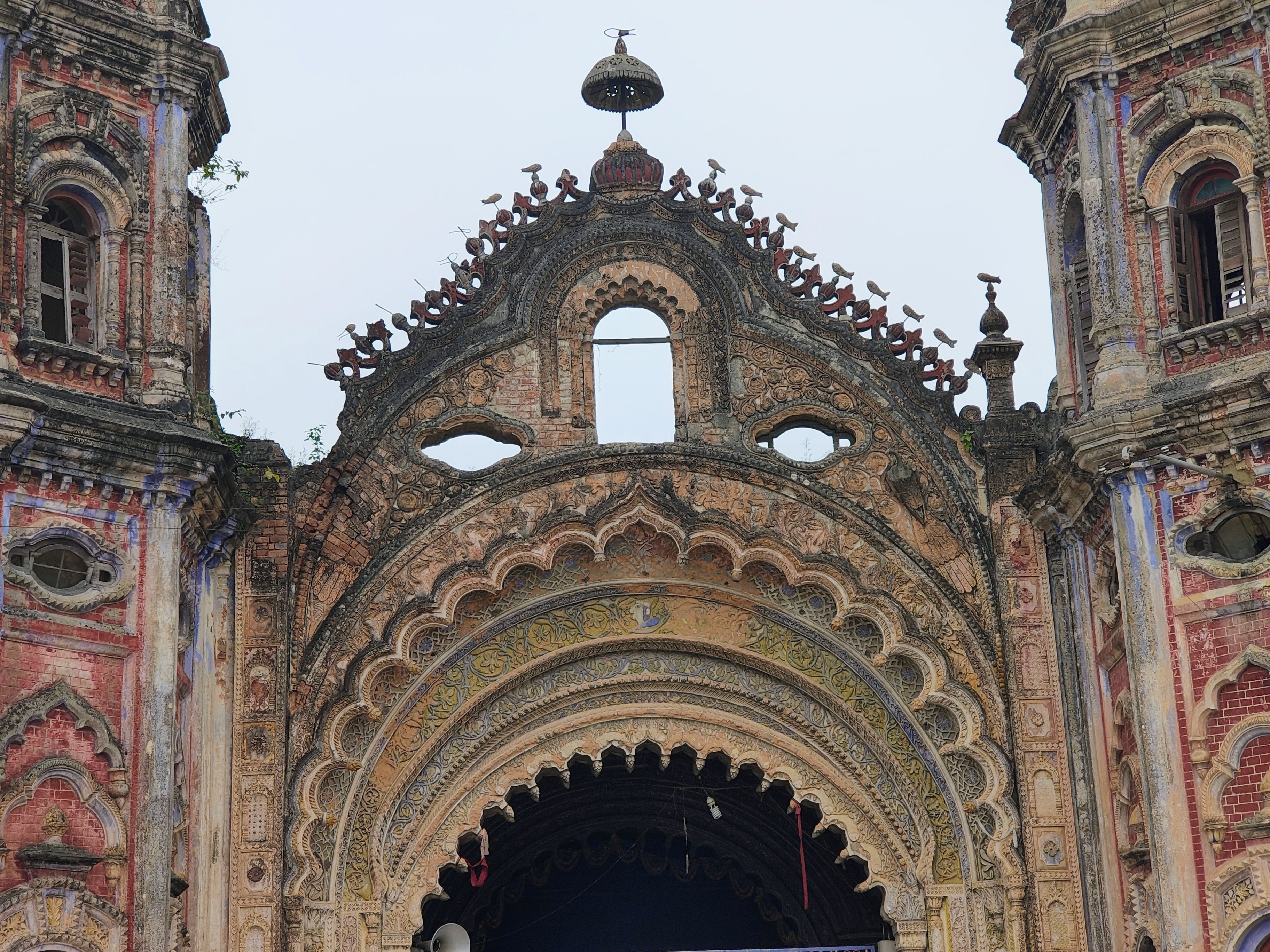 Intricate Architectural Details of Historic Building · Free Stock Photo
