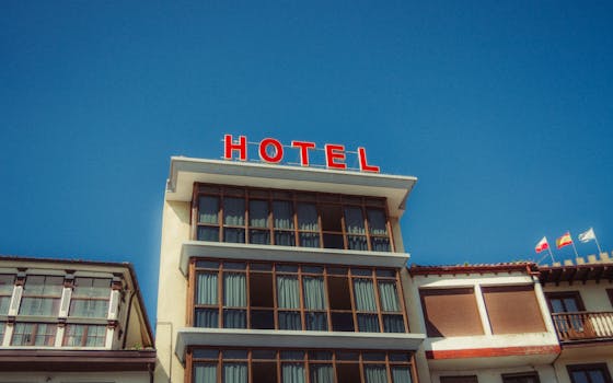 Smartphone displaying travel advisory notifications and updates in real-time