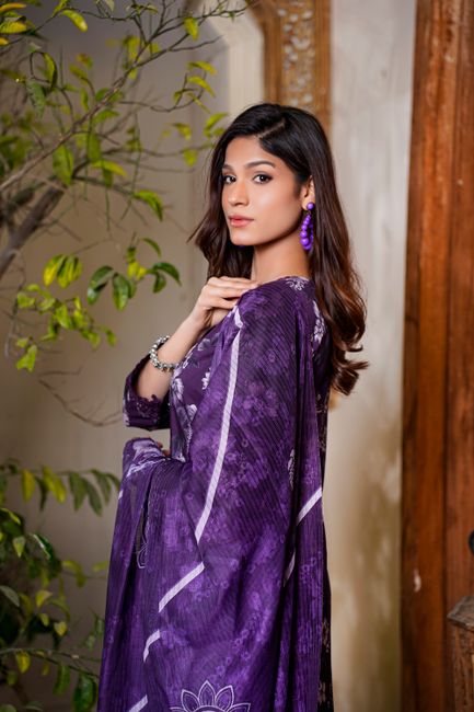 styling ladies dresses