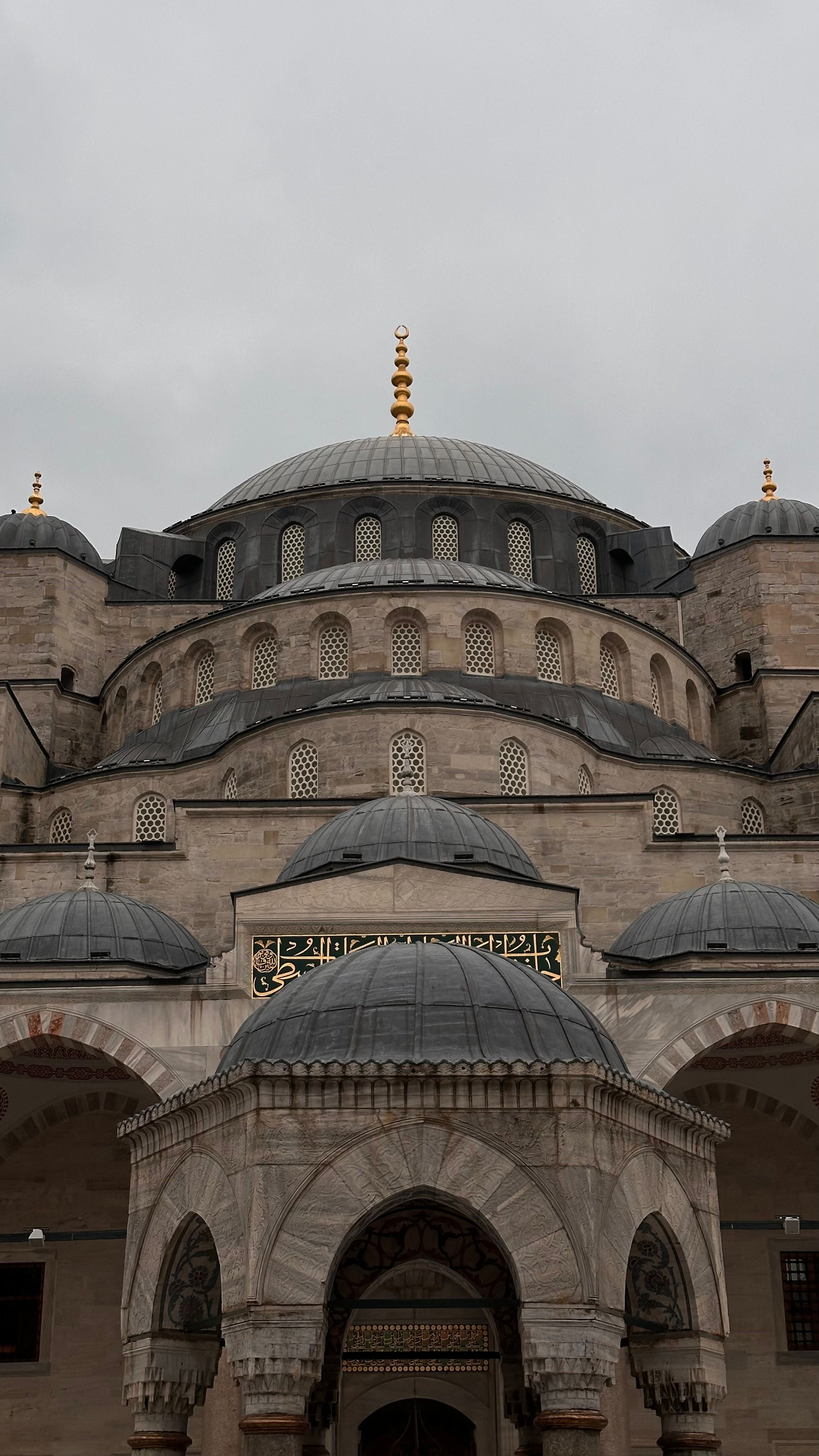 Majestic View of the Blue Mosque in Istanbul · Free Stock Photo