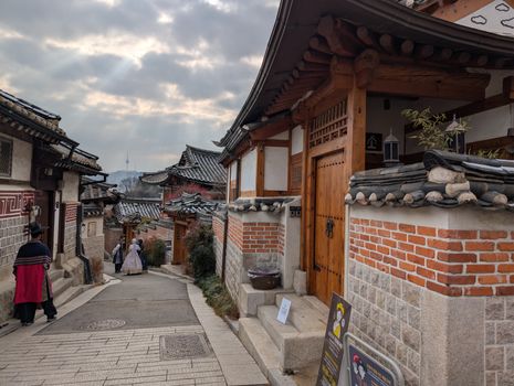 Bukchon Hanok village walking tour — Seoul