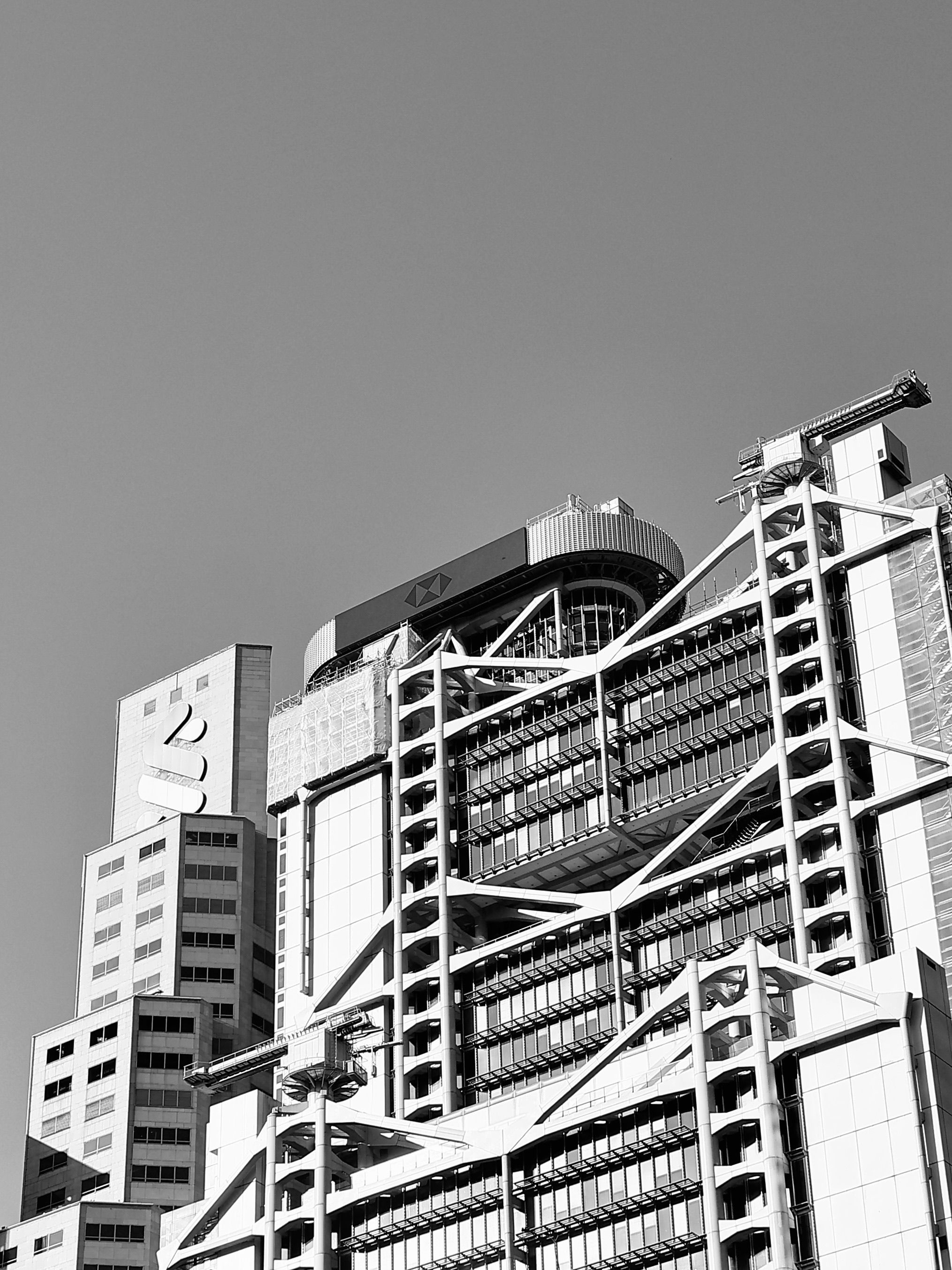Black and White Architectural Cityscape · Free Stock Photo