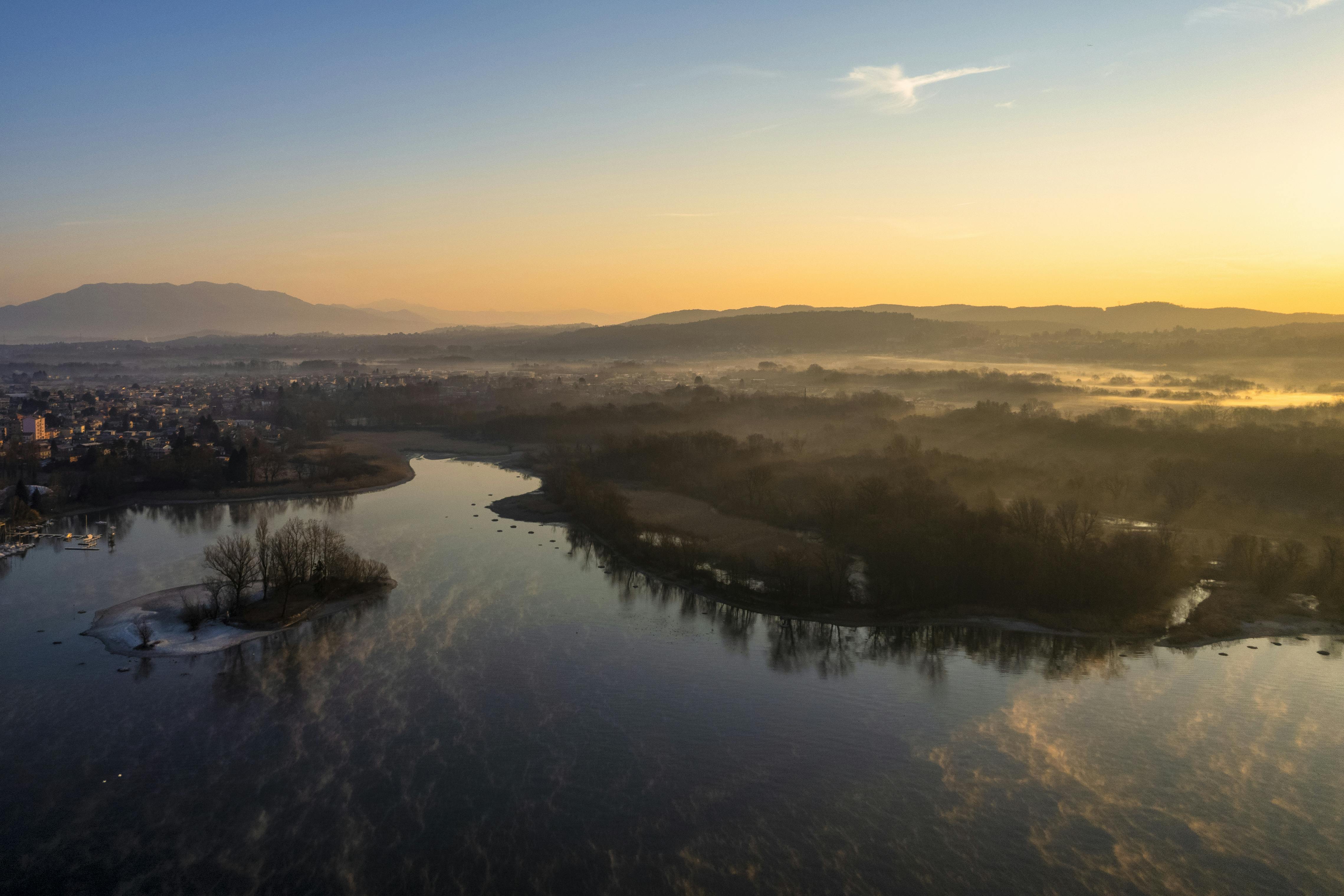 Sea-Level Rise and the Role of Geneva — Photo by Rino Adamo on Pexels