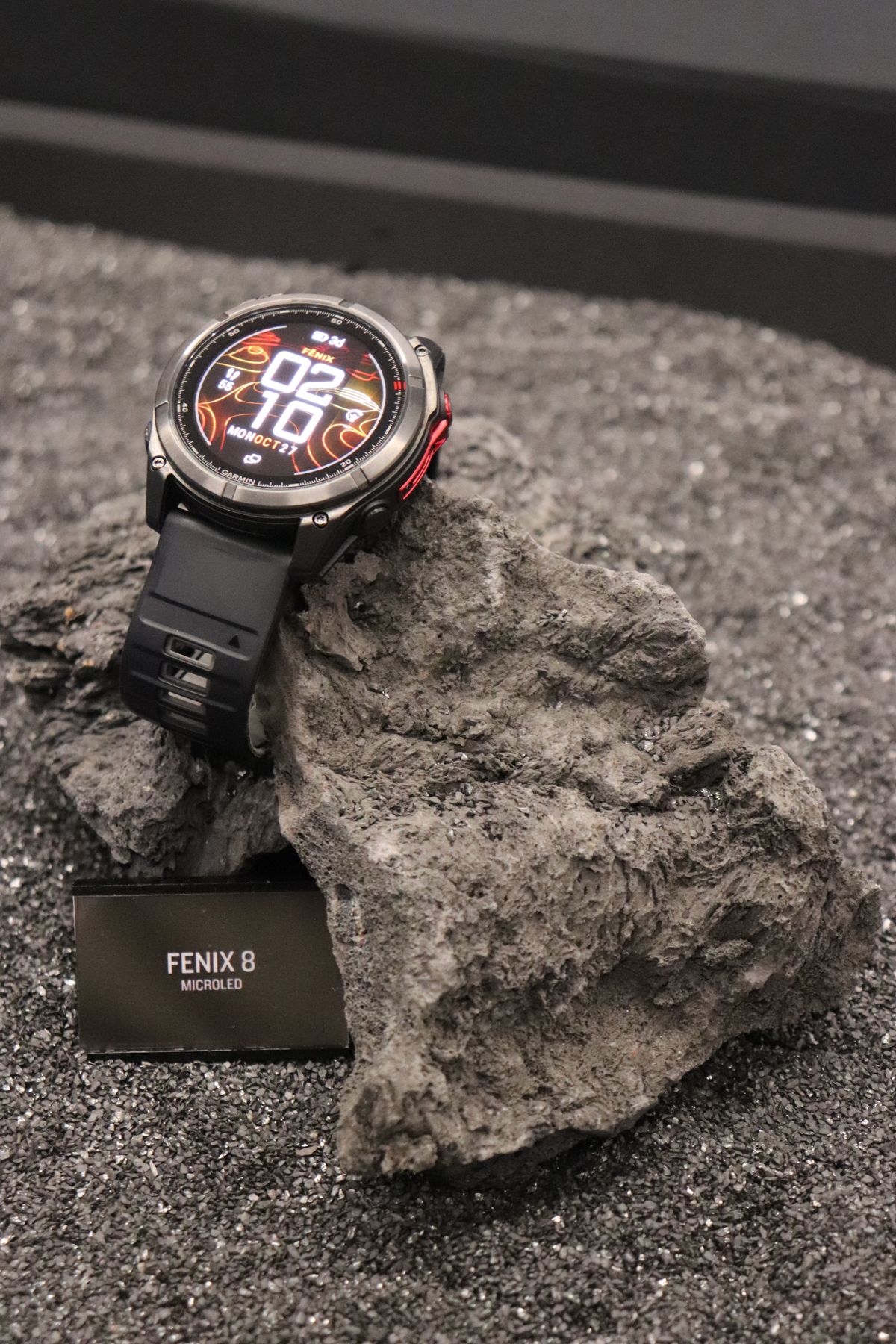 CARBINOX Blaze Smart Watch Review: Rugged Fitness Tracker