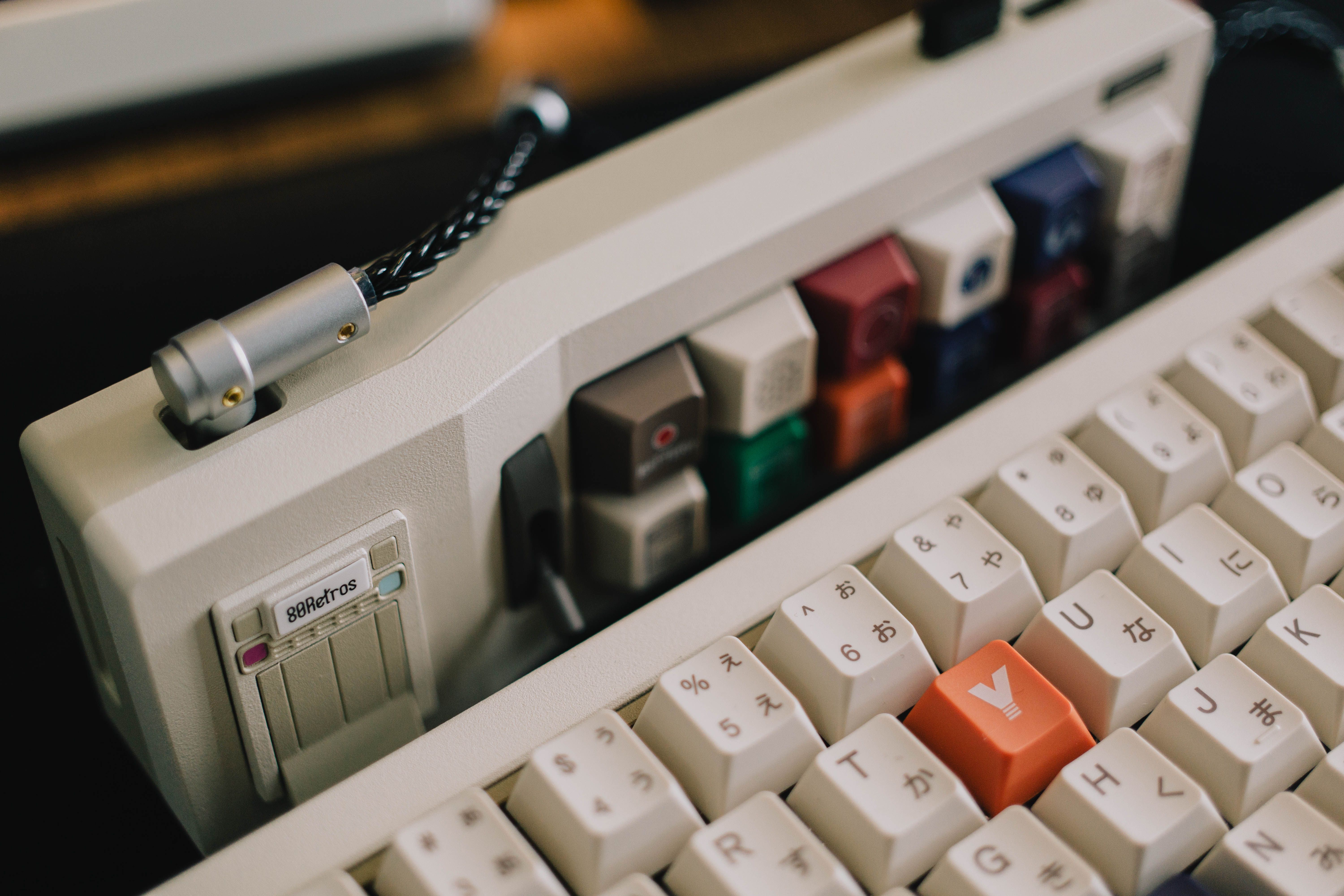 Close-Up of Vintage Mechanical Keyboard · Free Stock Photo