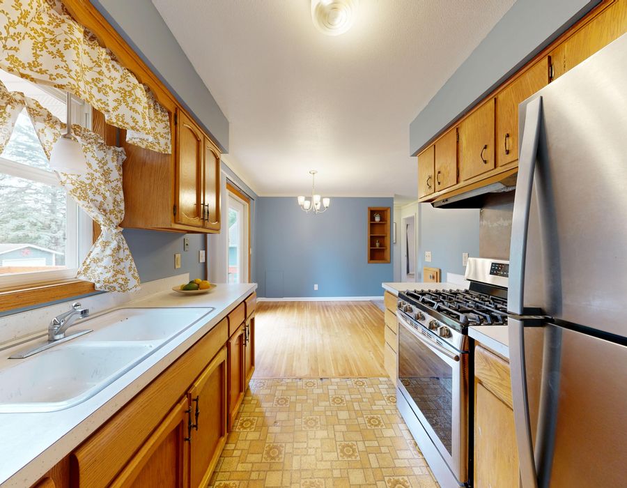 Concrete & Epoxy Flooring for kitchens in Orange County