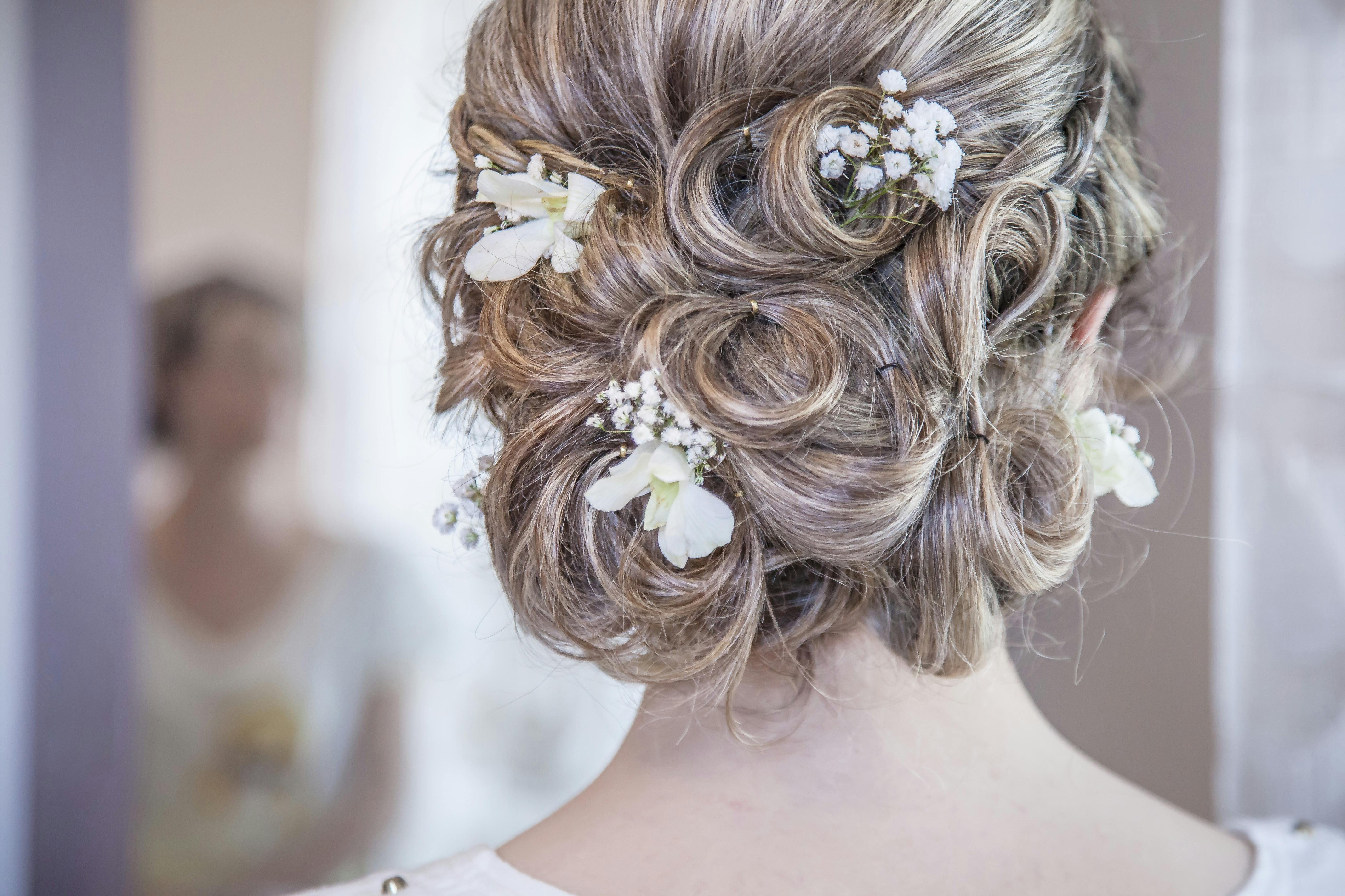Elegant Wedding Hairstyles 80 Best Looks  Expert Tips