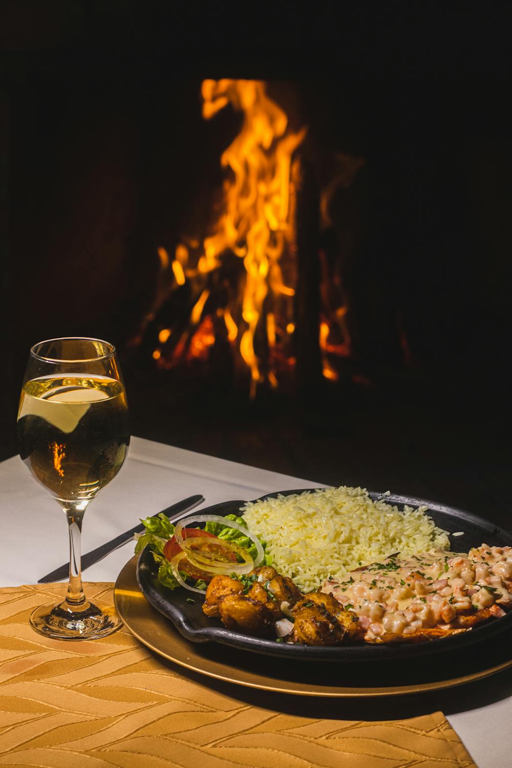 Cheesy Chicken and Rice Casserole