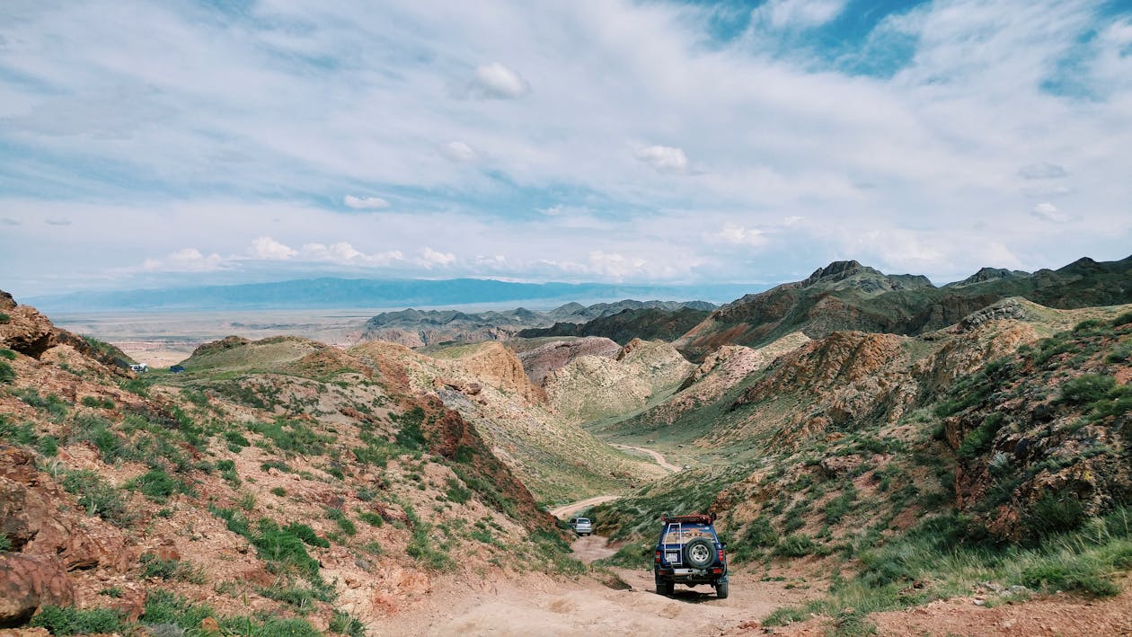 Fotobanka s bezplatnými fotkami na tému 4x4, autá, cestovanie