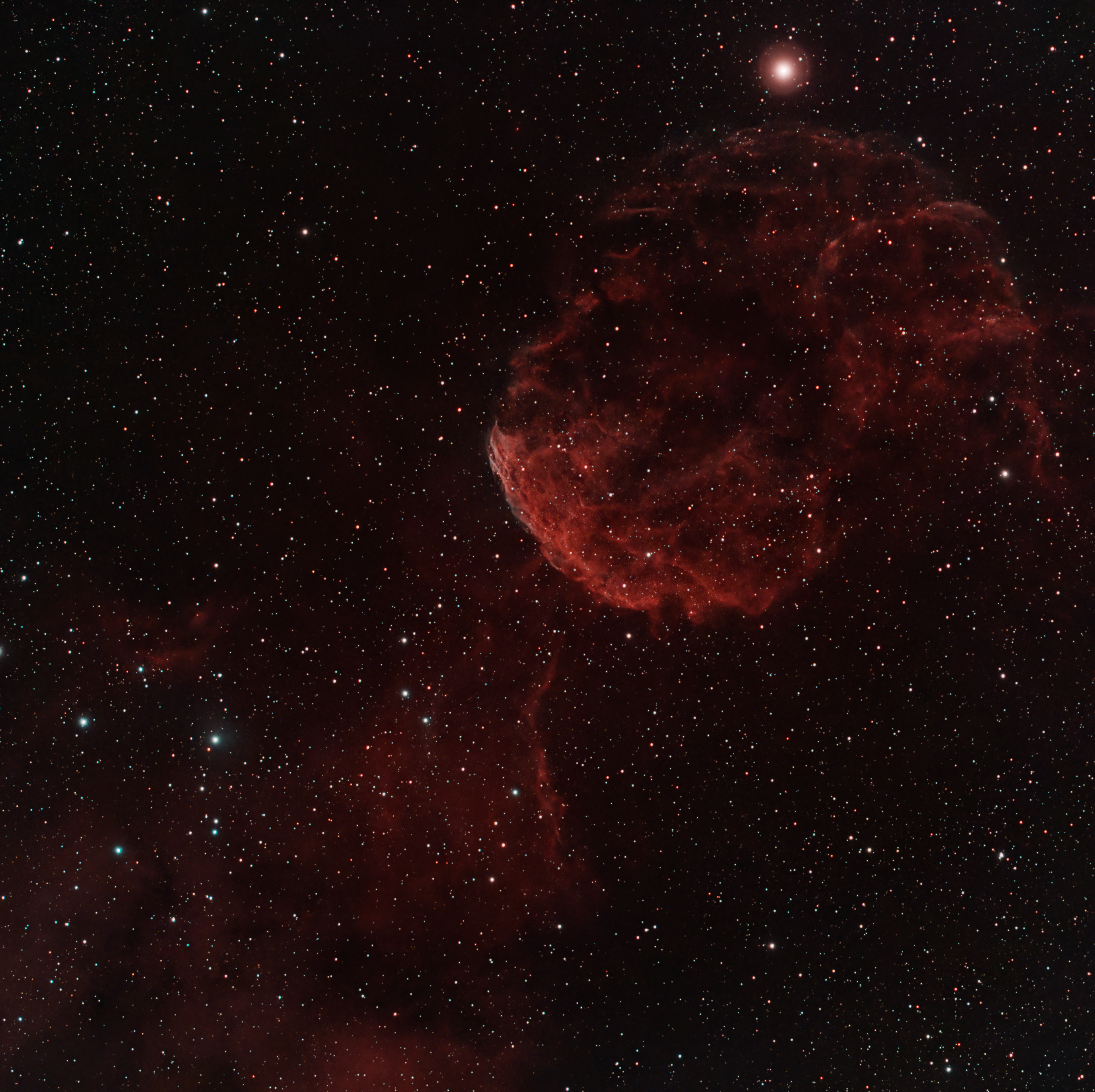 Stelle luminose e nebulose che illustrano il potenziale creativo delle DSLR usate