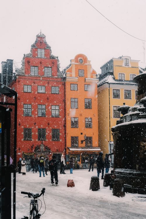 Winter Scene In Stockholm s Historic Gamla Stan Free Stock Photo winter-scene-in-stockholm-s-historic-gamla-stan-free-stock-photo