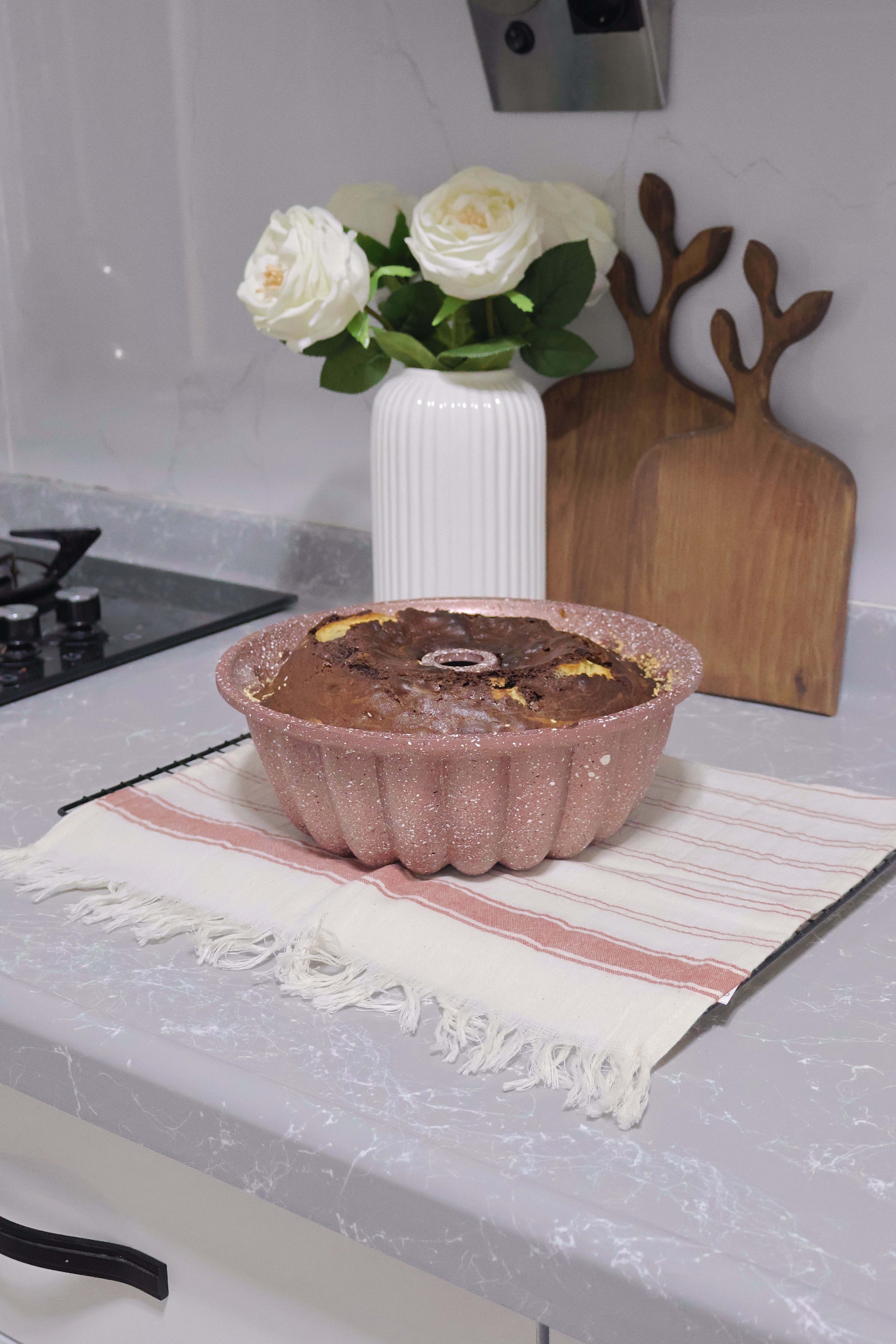 Mesa e Cozinha