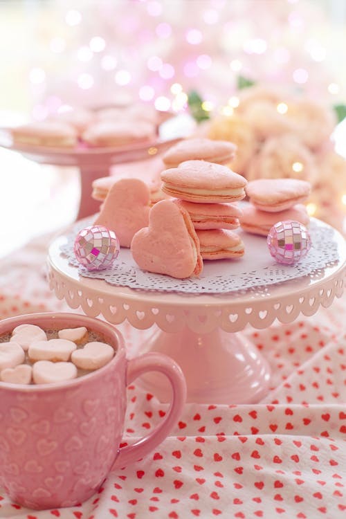 Biscuits En Forme De Cœur Cuits Au Four