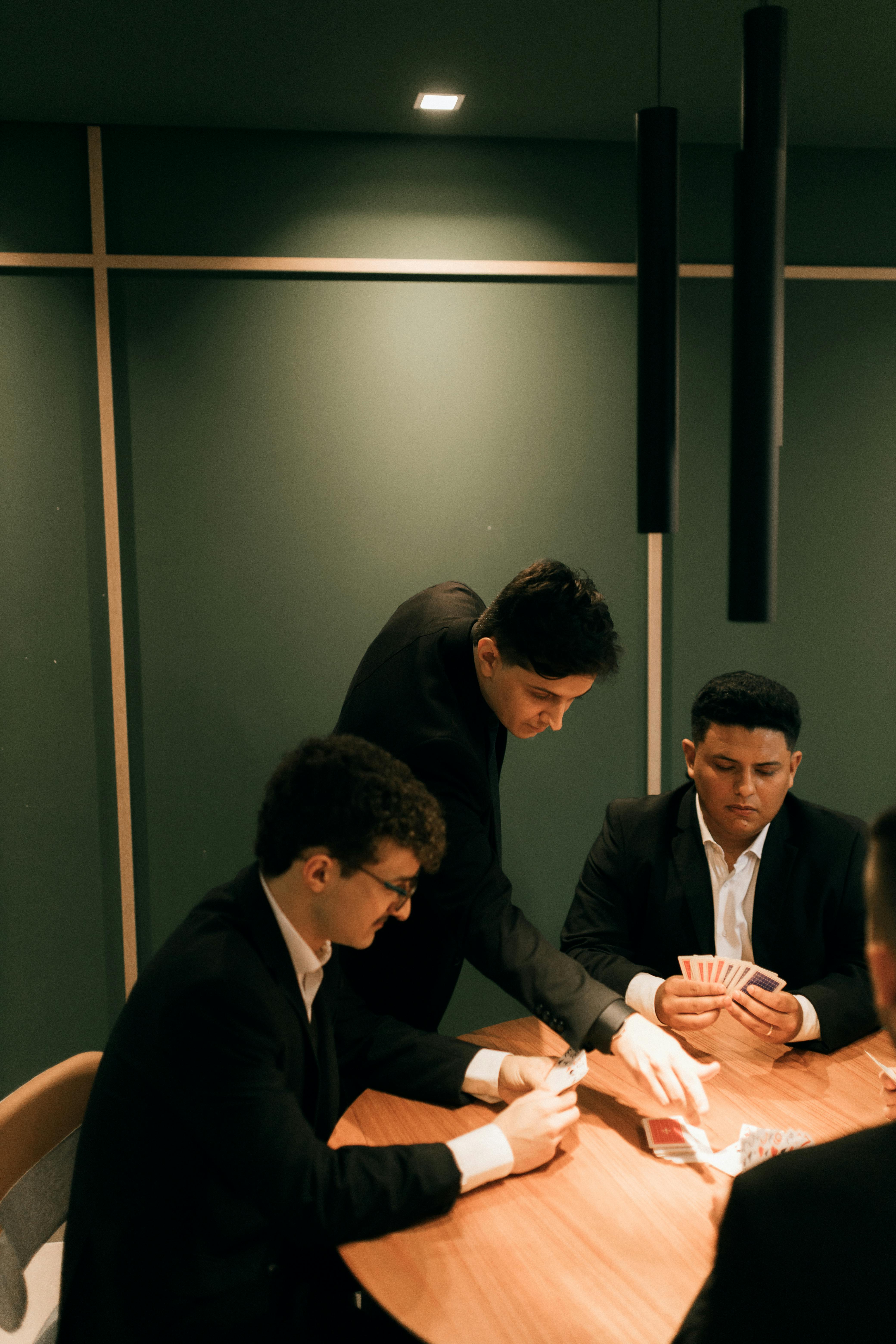 ¿Qué señales indican que una empresa líder en América Latina o España es realmente confiable?