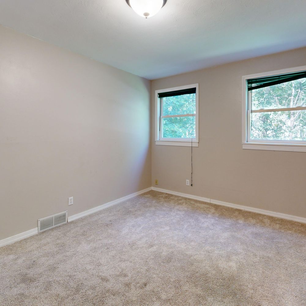 Painters and Decorators in Ham — woodwork brushed to a crisp, smooth line