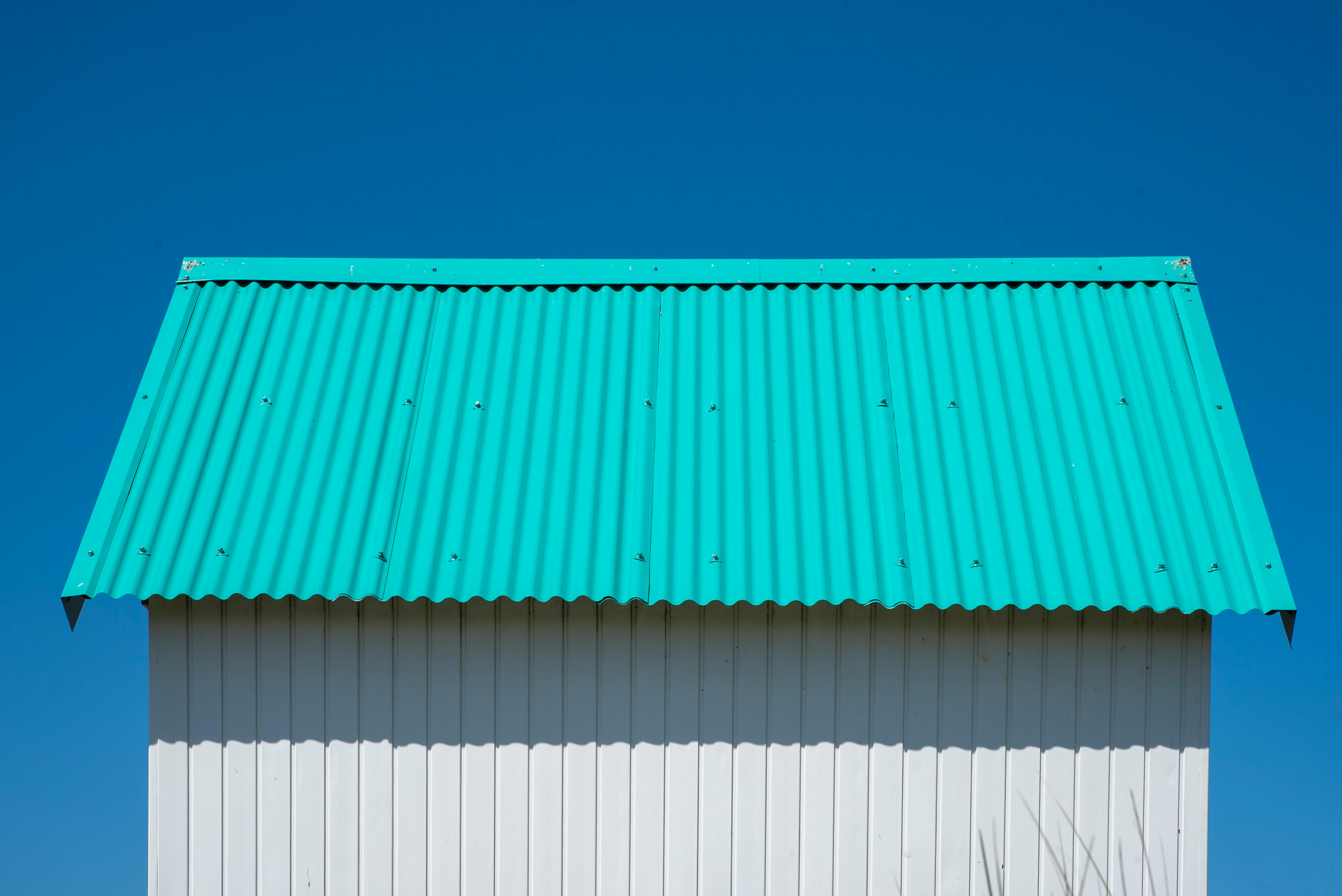 Standing seam vs corrugated metal roofing